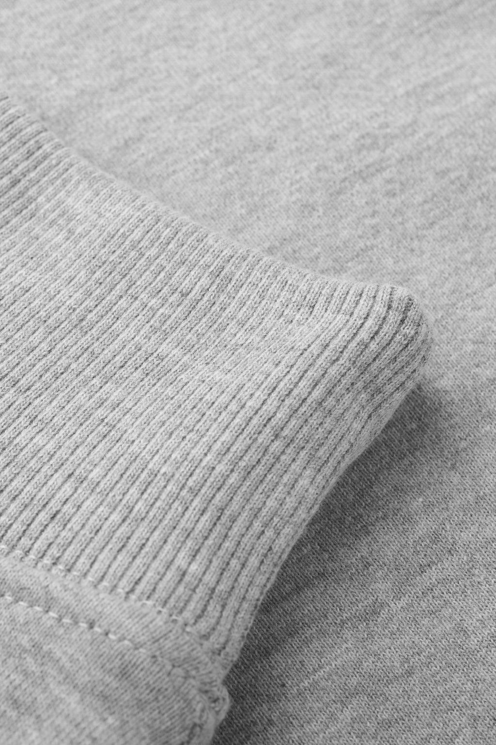 Unisex Essential Sweatshirt in Heather Grey