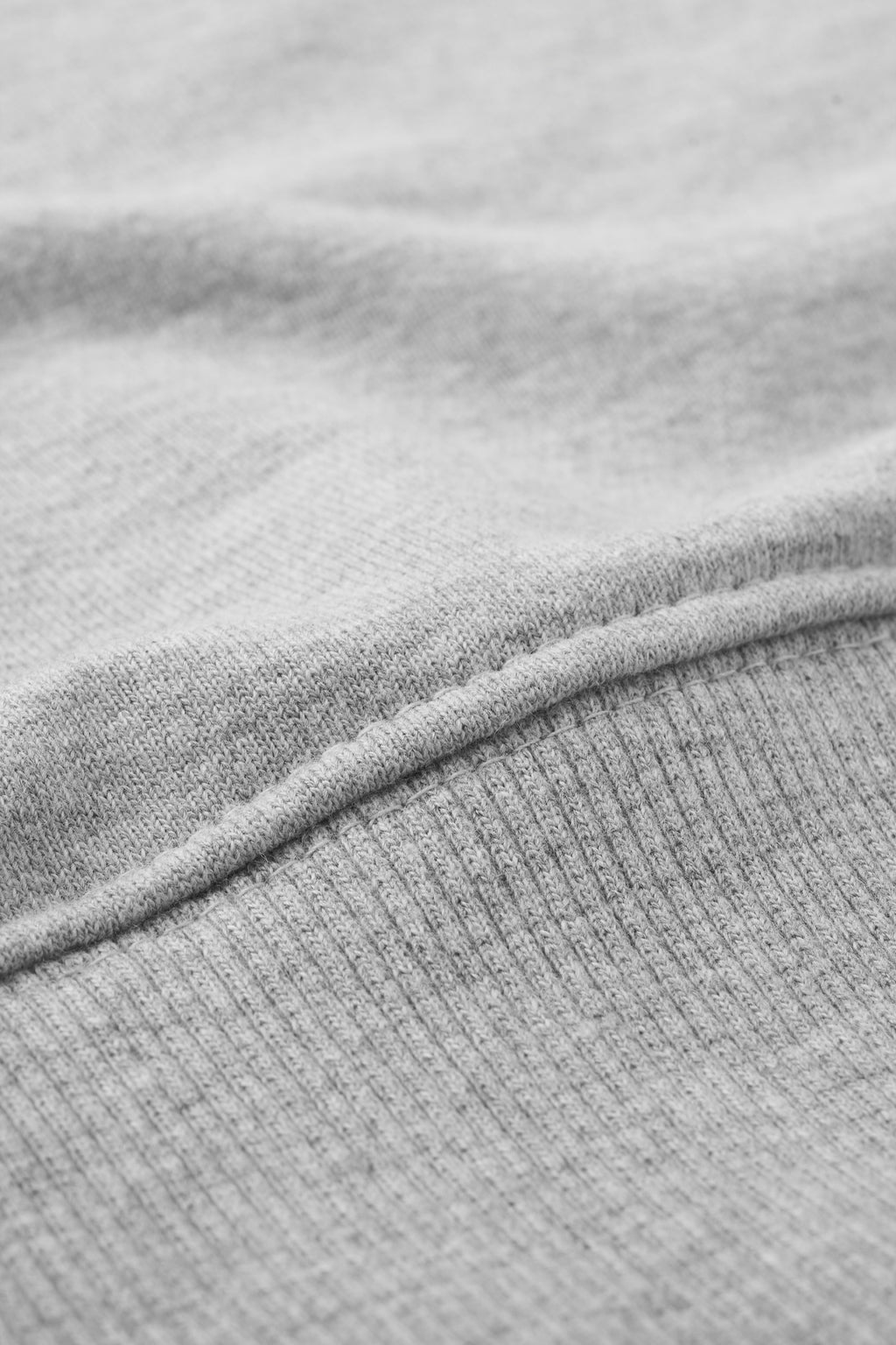 Unisex Essential Sweatshirt in Heather Grey