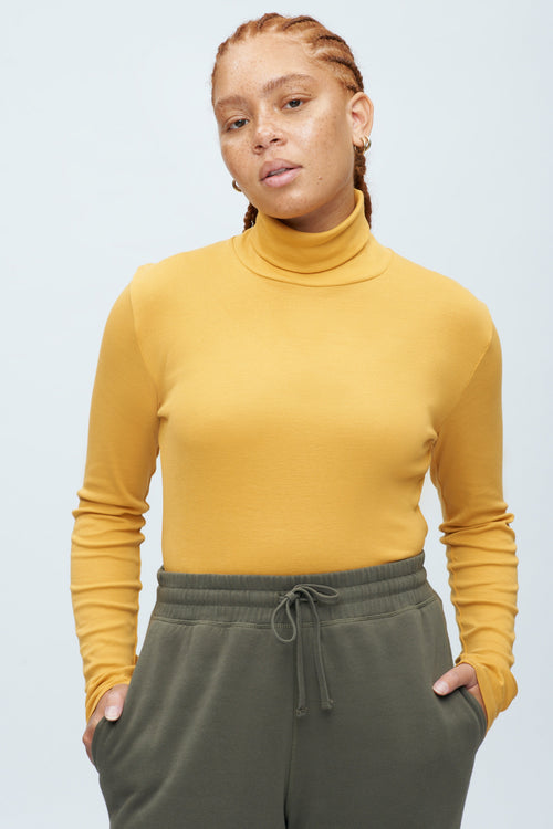 Fitted Turtleneck