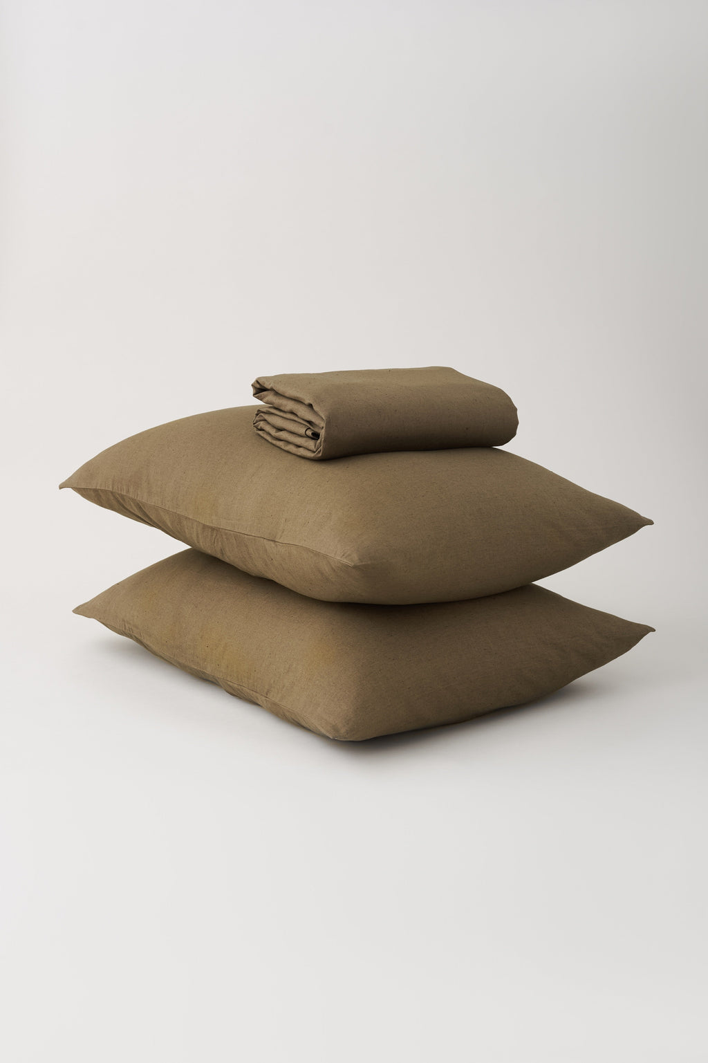 Linen Fitted Sheet and Pillow Set