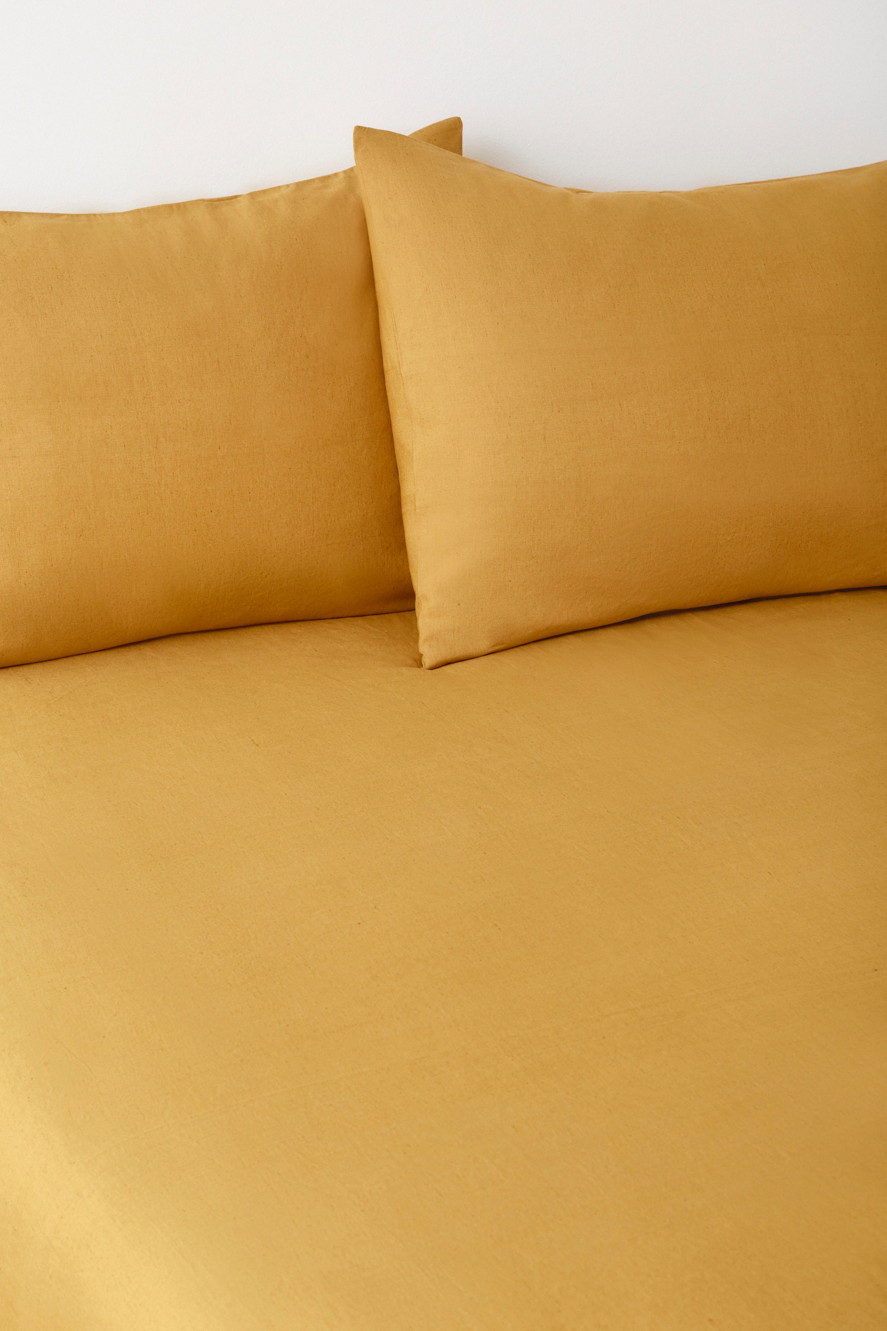 Linen Fitted Sheet and Pillowcase Set