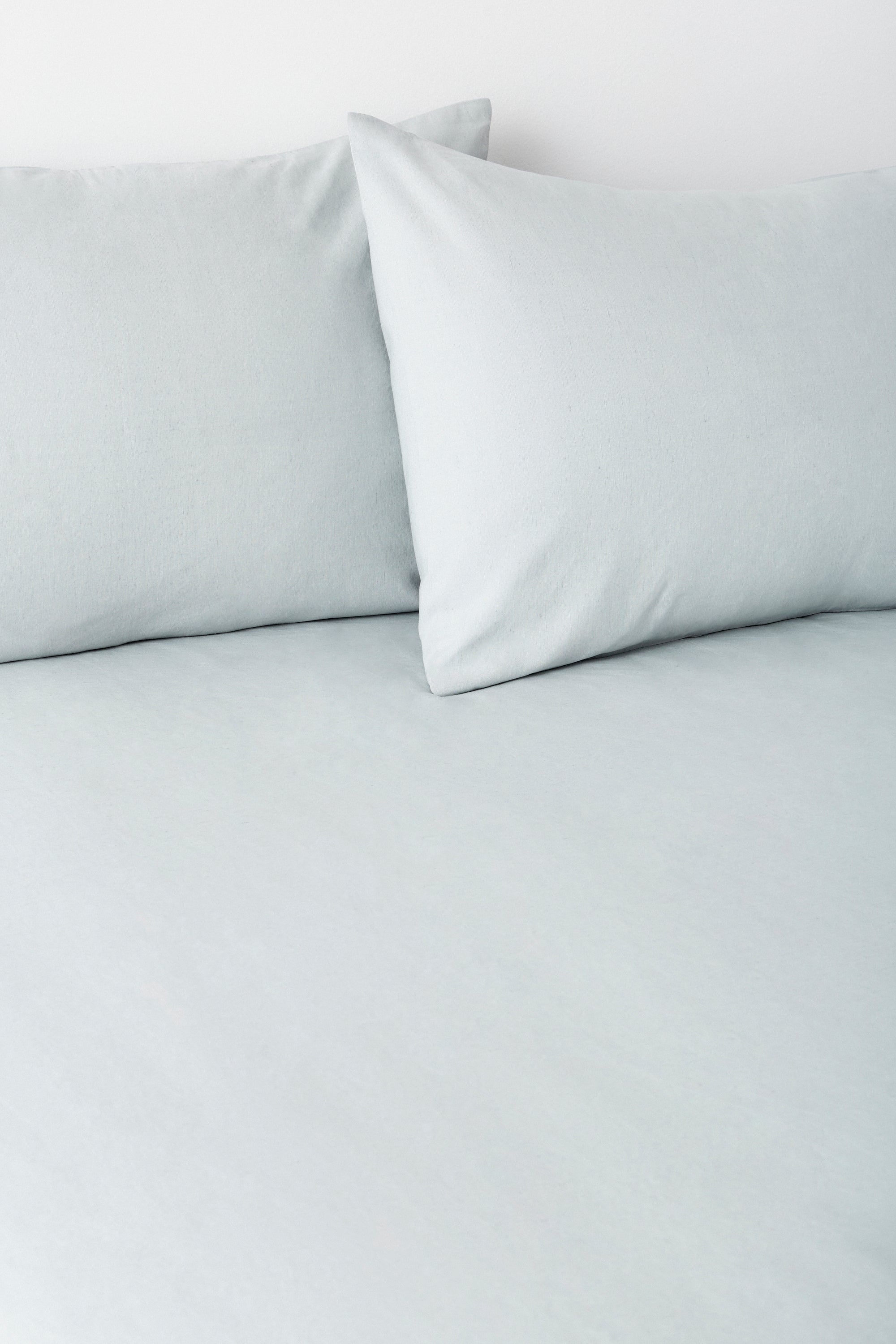 Linen Fitted Sheet and Pillowcase Set