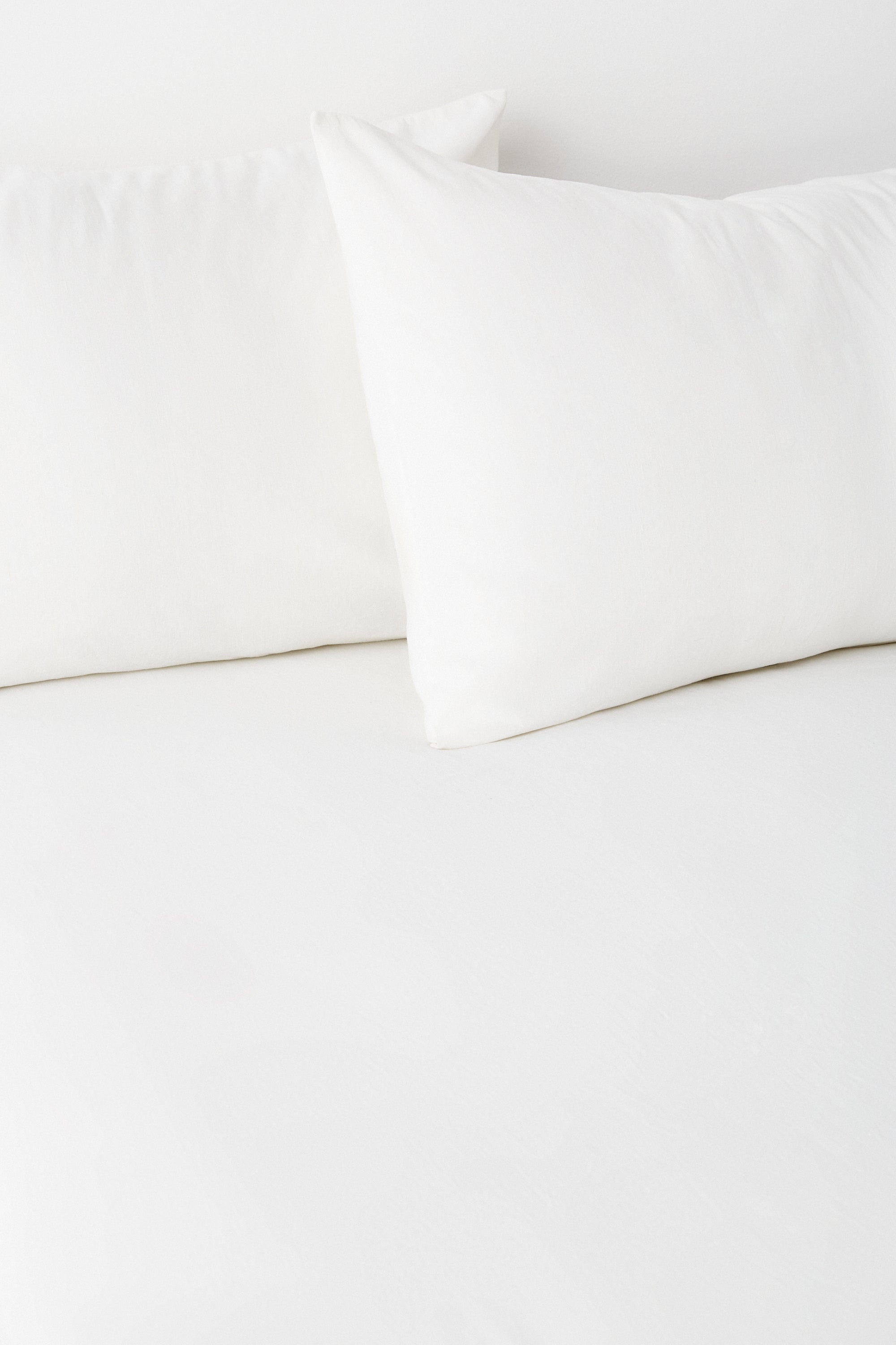 Linen Fitted Sheet and Pillowcase Set