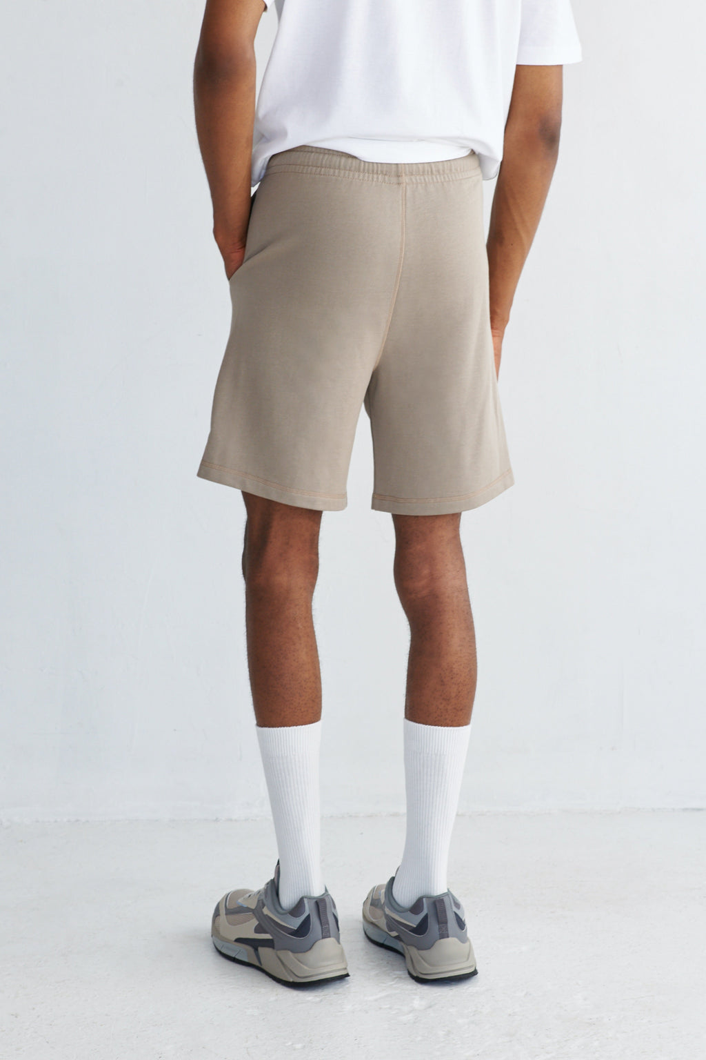 Terry Sweatshort in Taupe