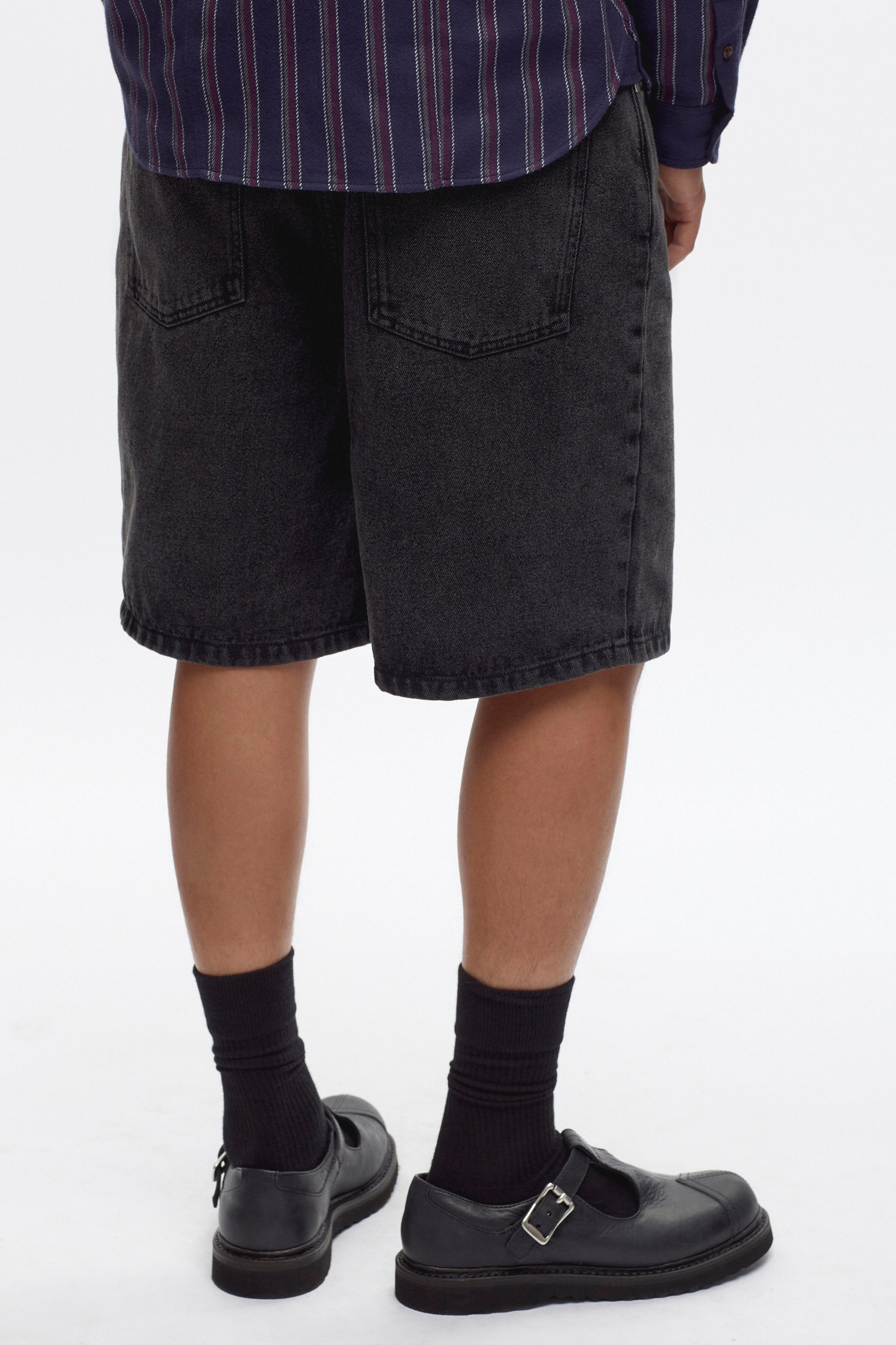 Unisex Antifit Denim Shorts
