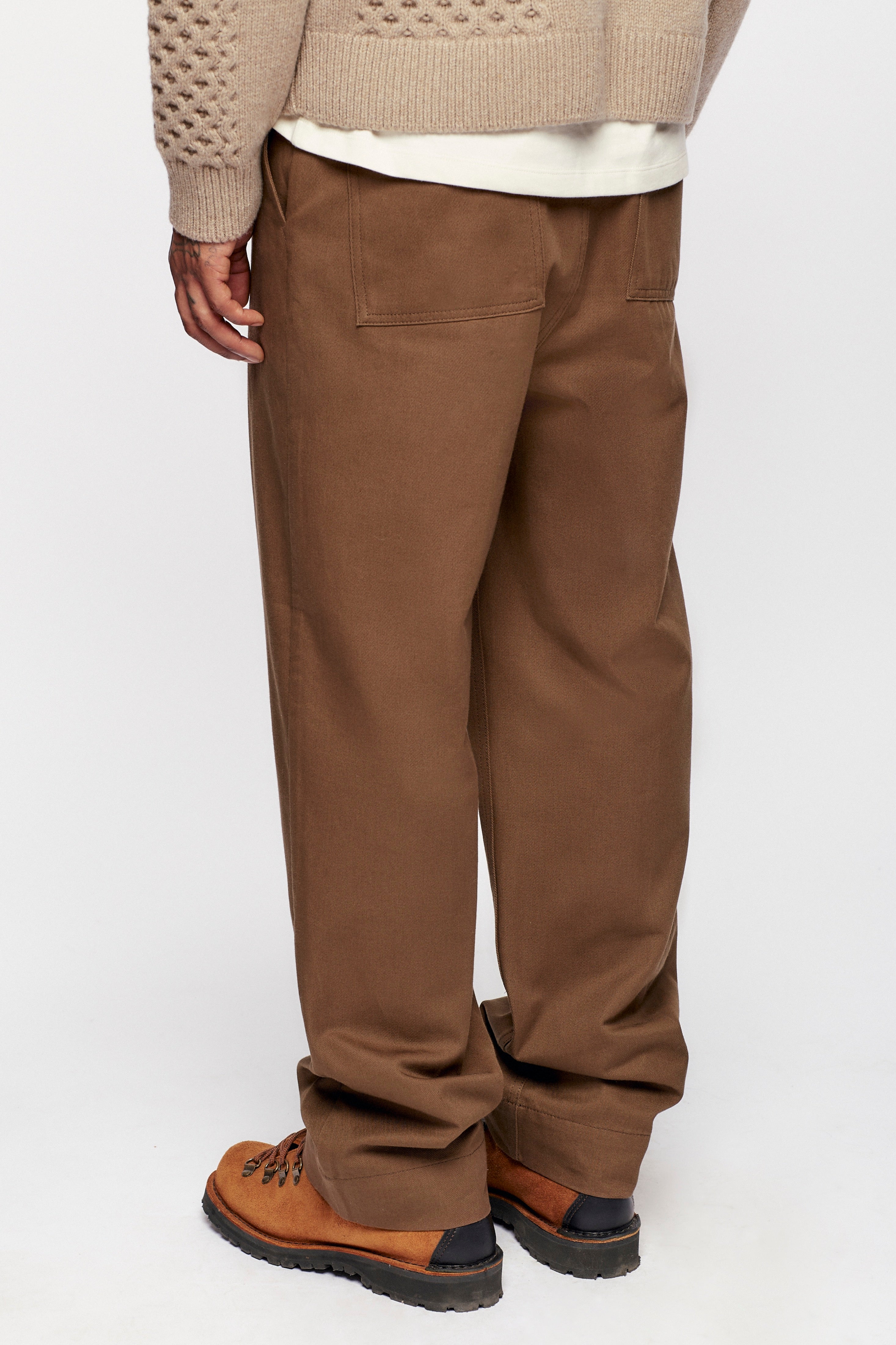 Buma Trouser in Walnut