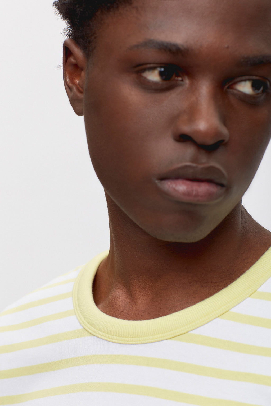 Heavyweight Longsleeve in White/Chardonnay Stripe