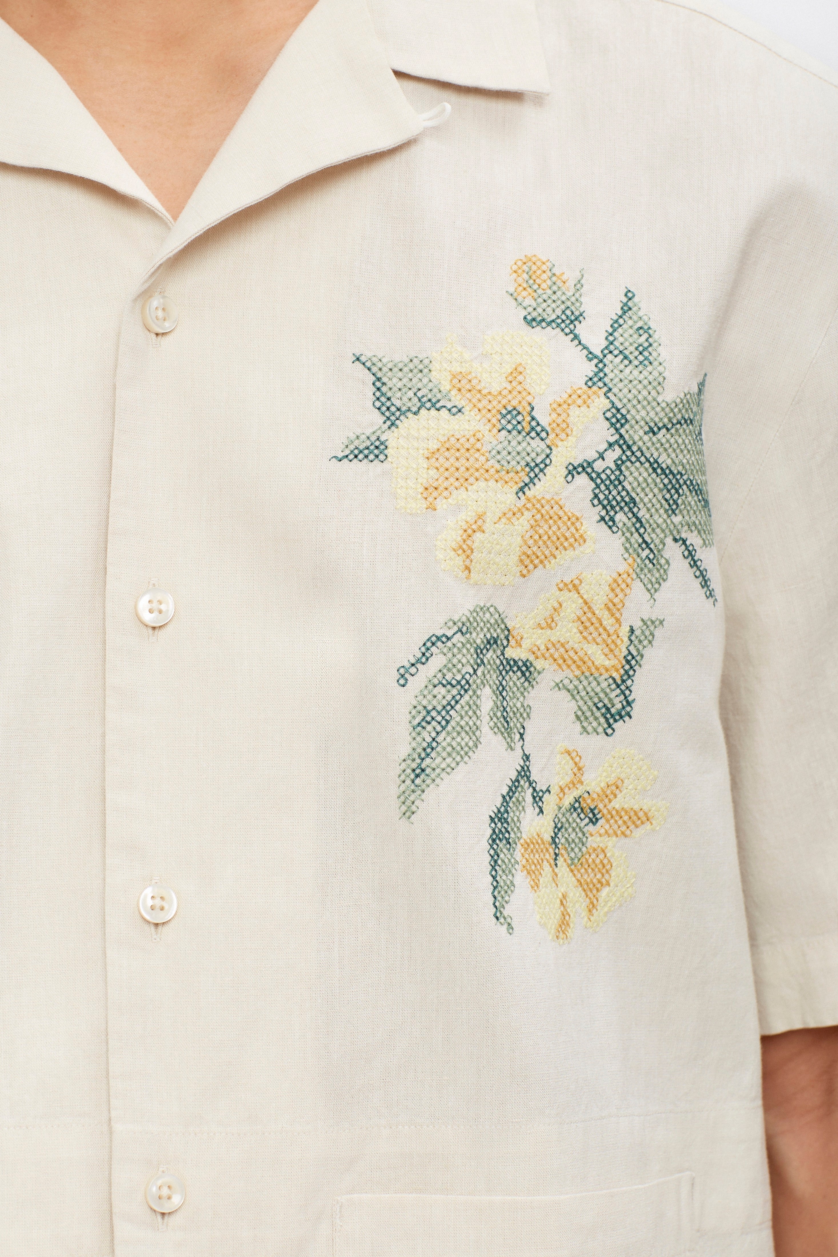 Men’s Linen Camp Shirt