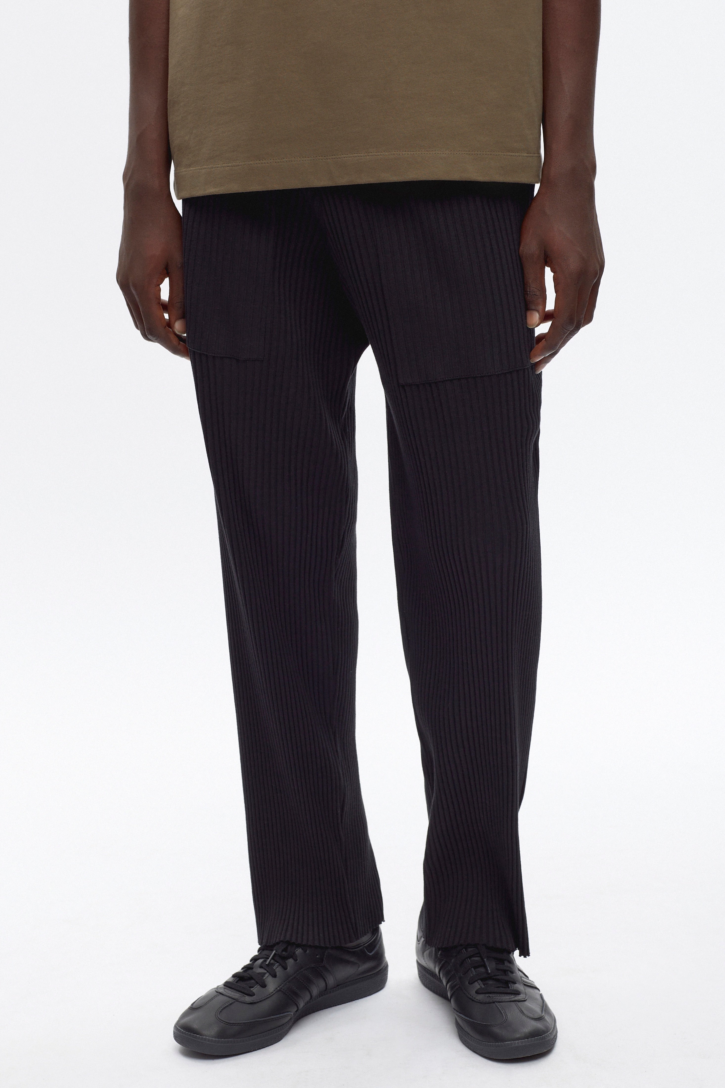 Men's Nile Rib Pant in Black