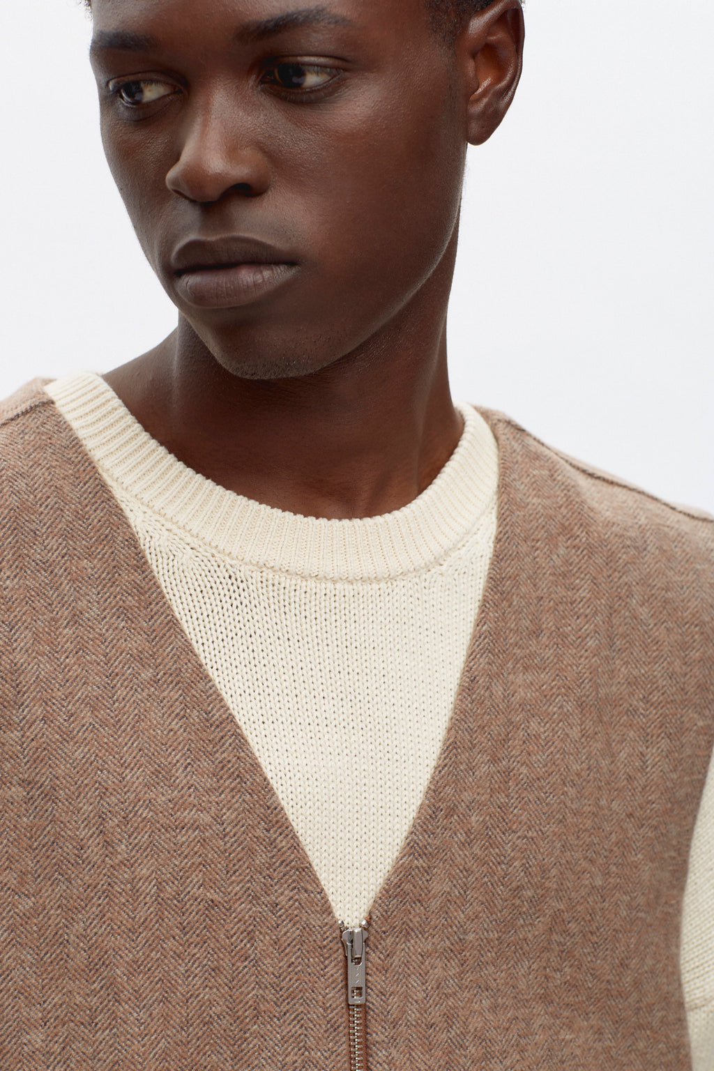 Men's Sawah Vest in Caramel Herringbone