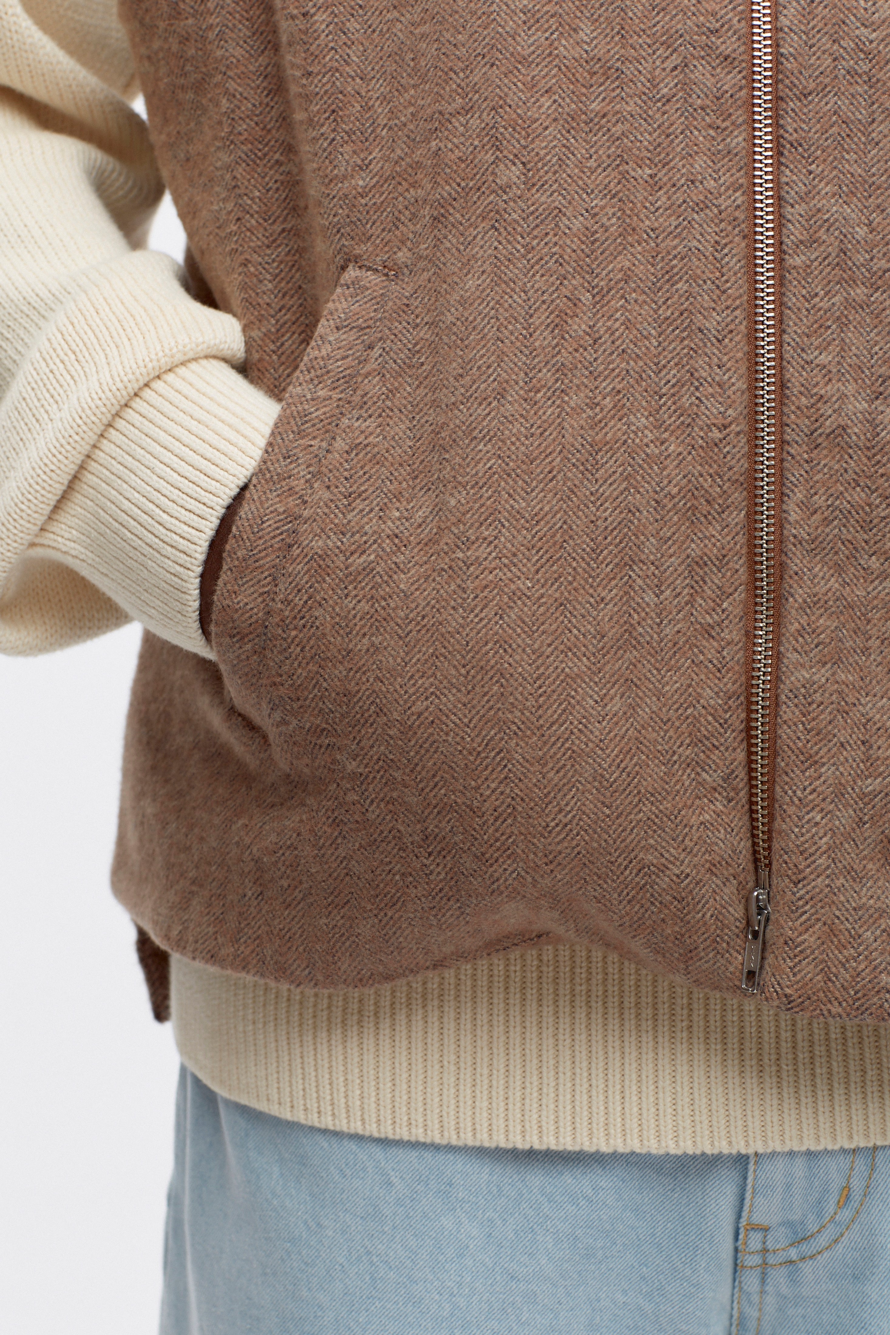 Men's Sawah Vest in Caramel Herringbone