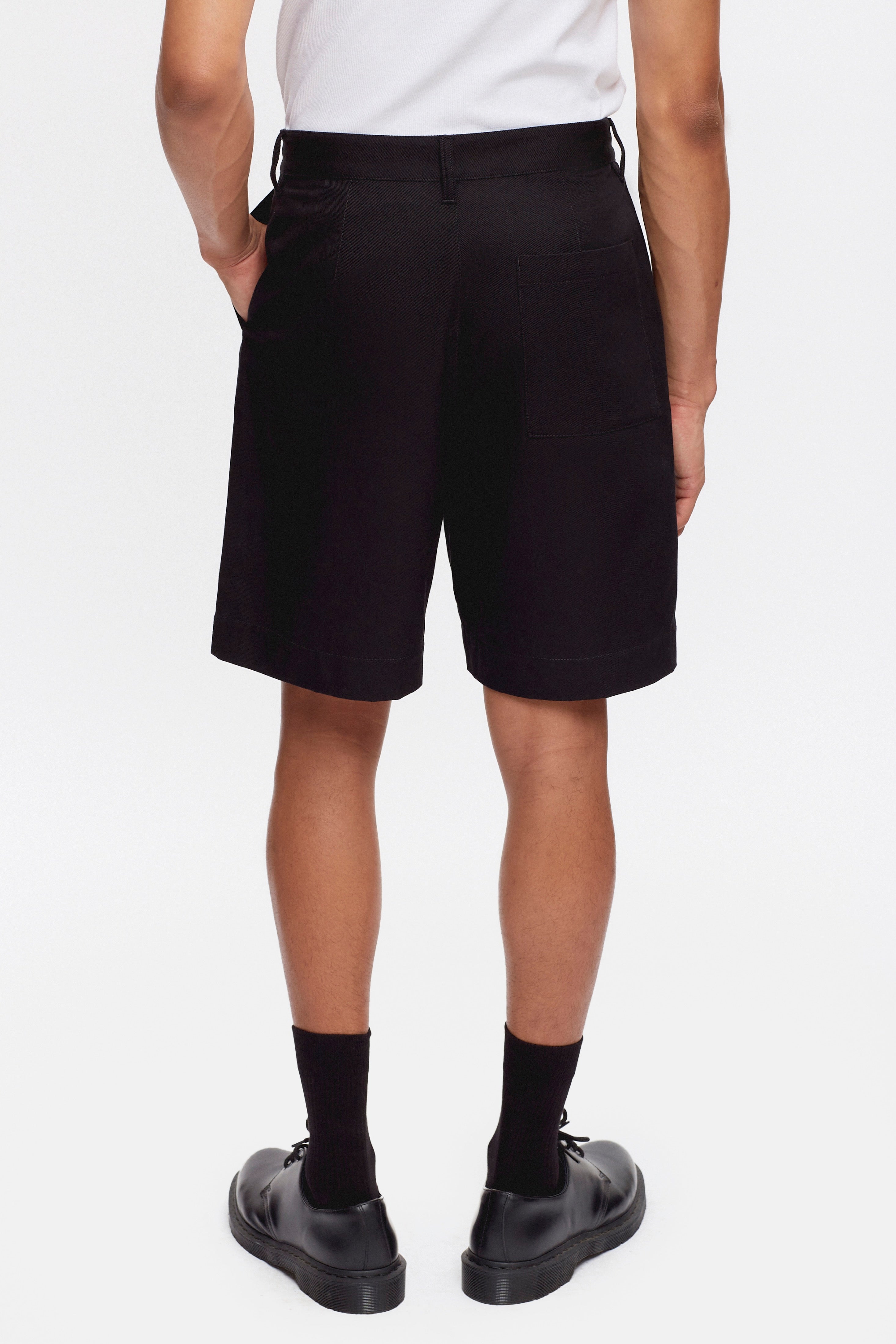 Twill Shorts in Black