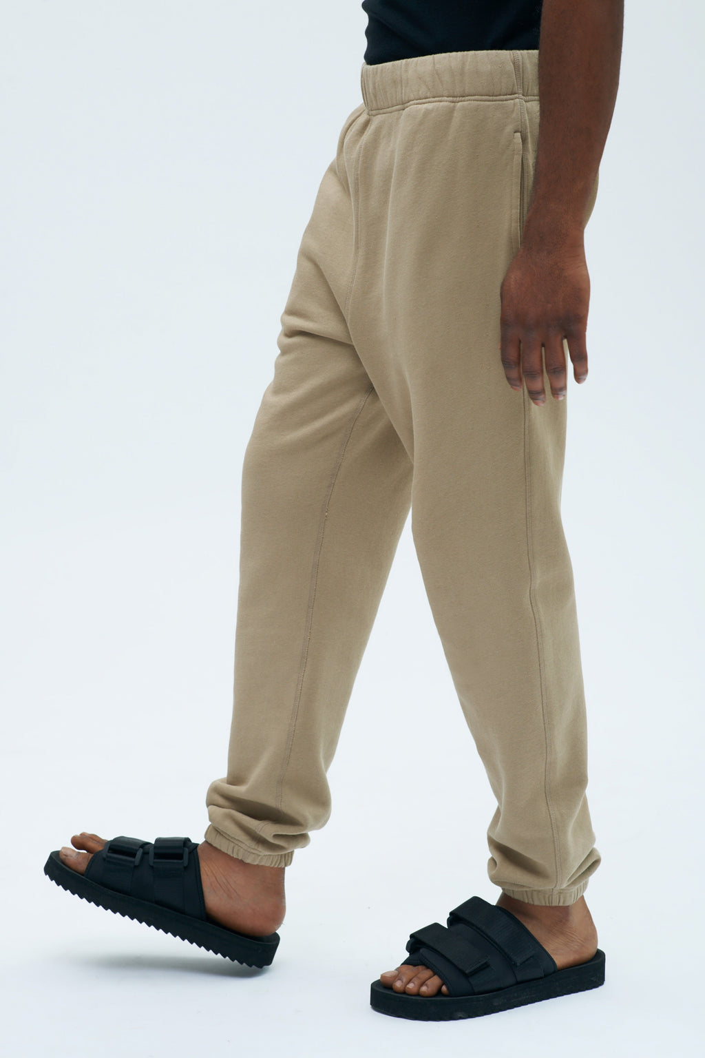 Essential Sweatpant