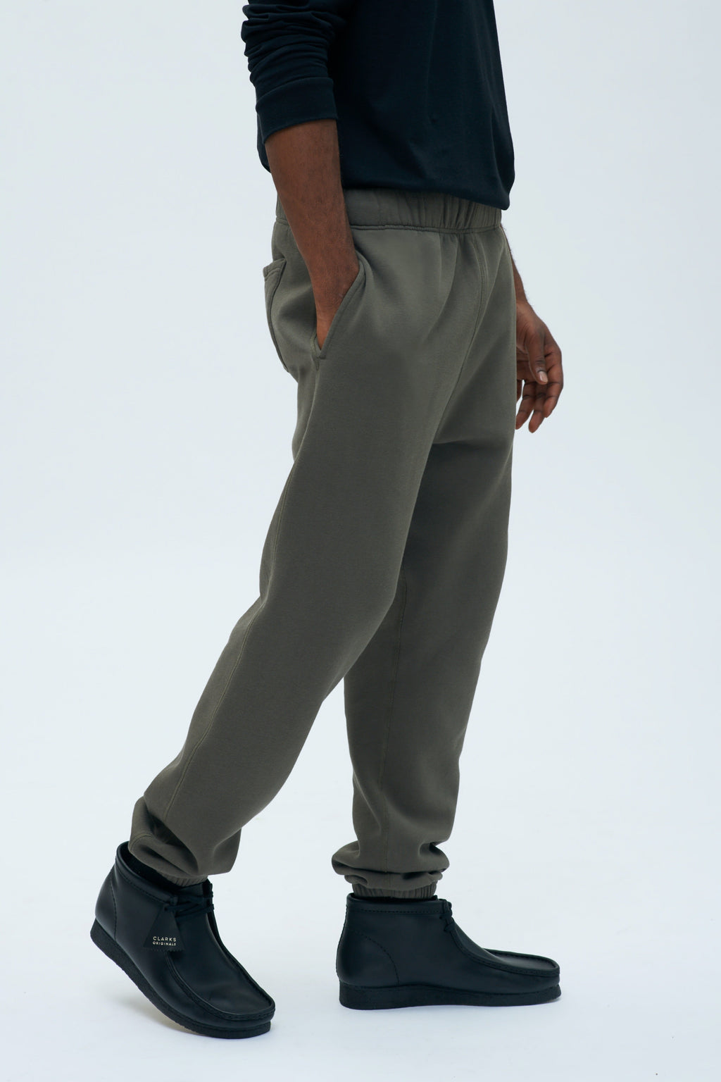 Essential Sweatpant