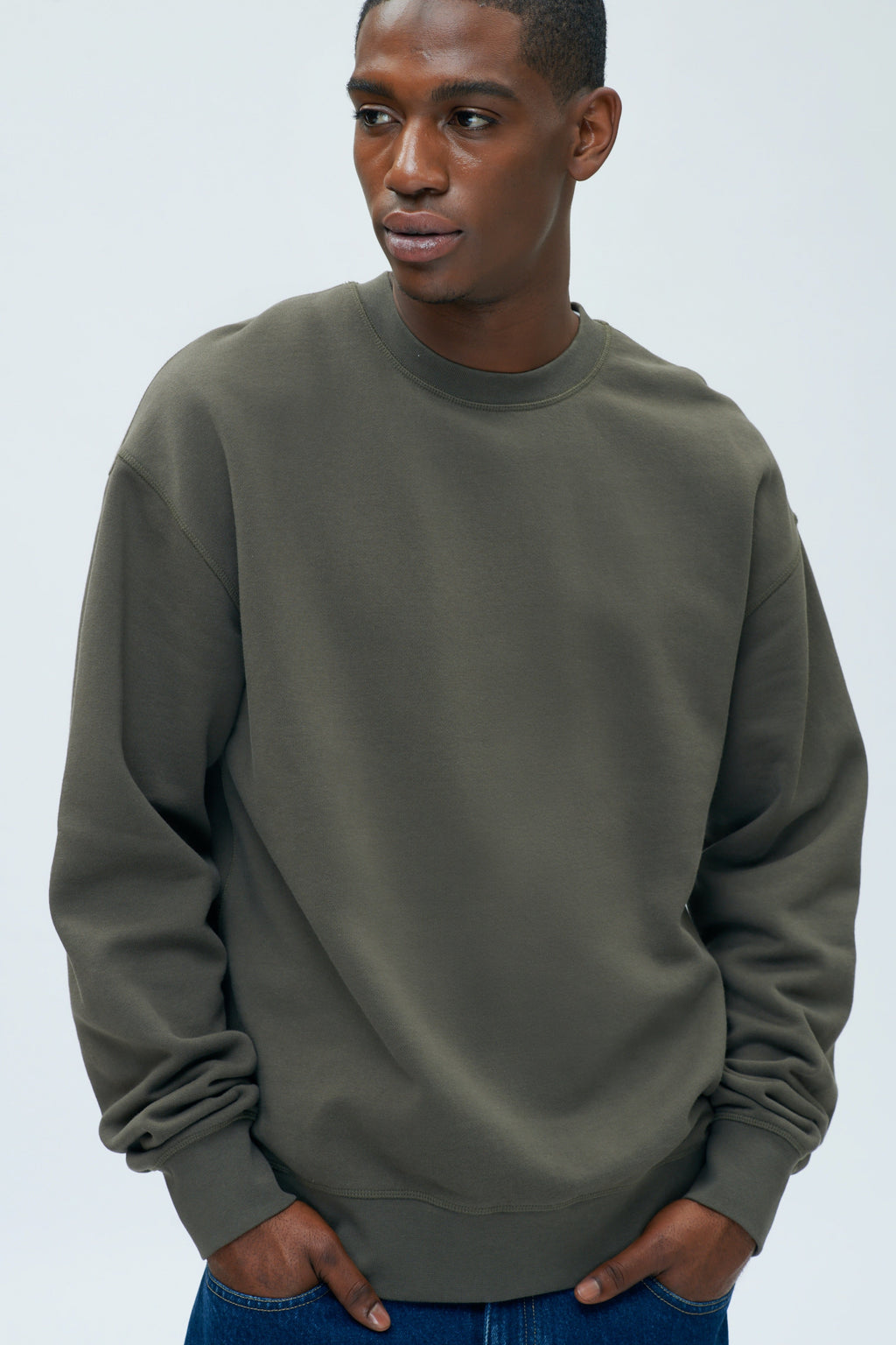 Essential Sweatshirt