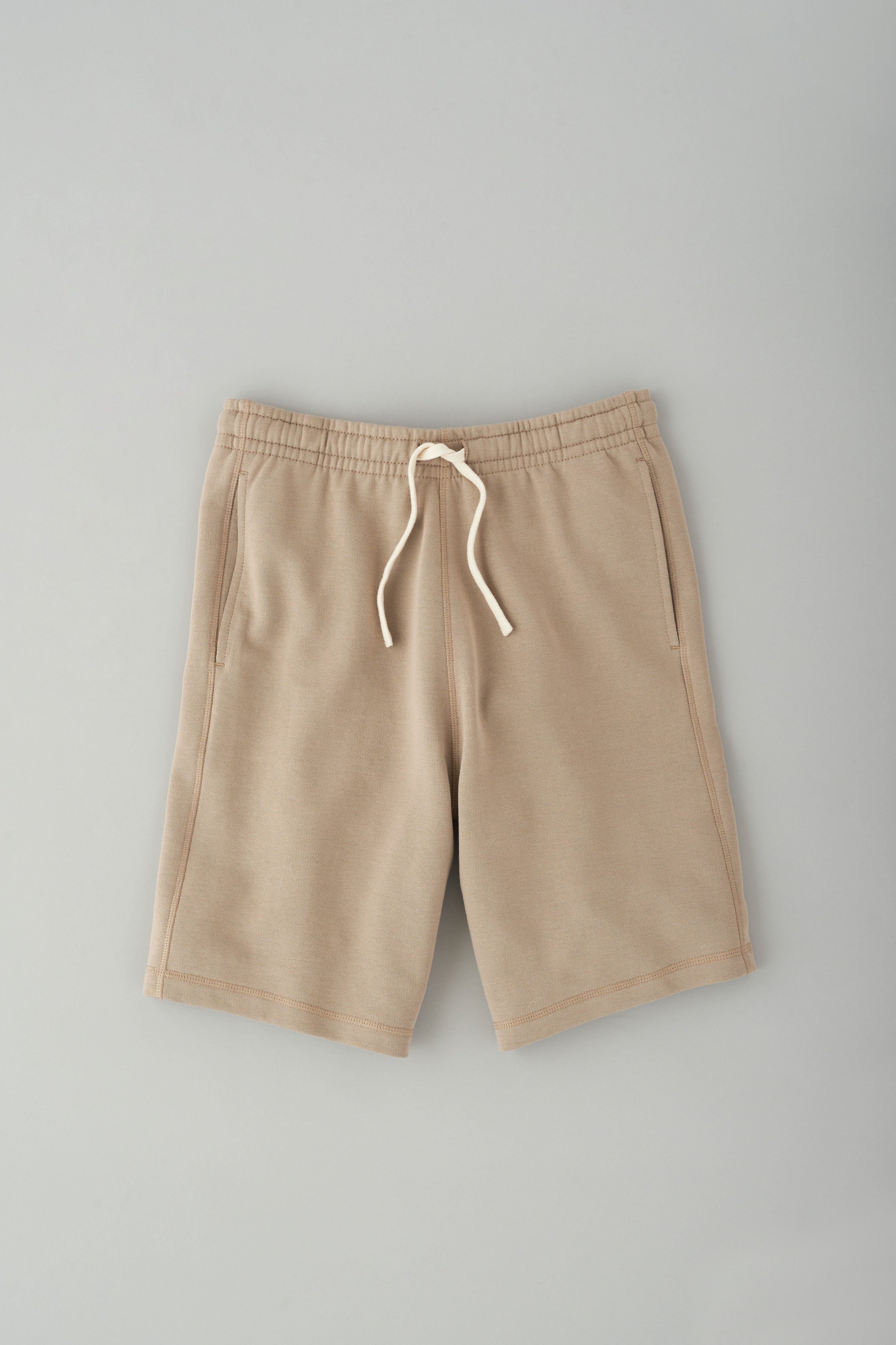 Terry Sweatshort in Taupe