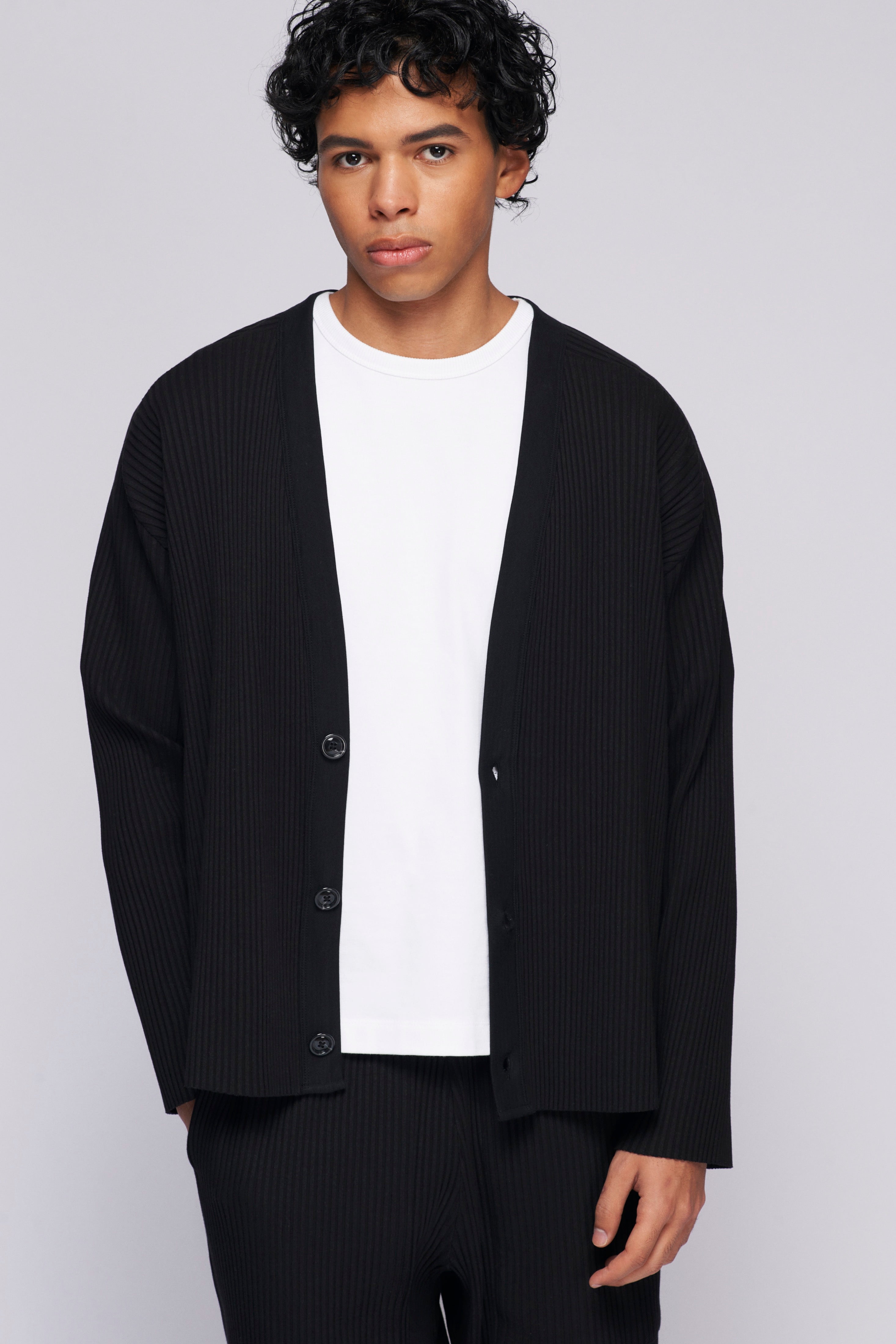 Unisex Nile Rib Cardigan in Black
