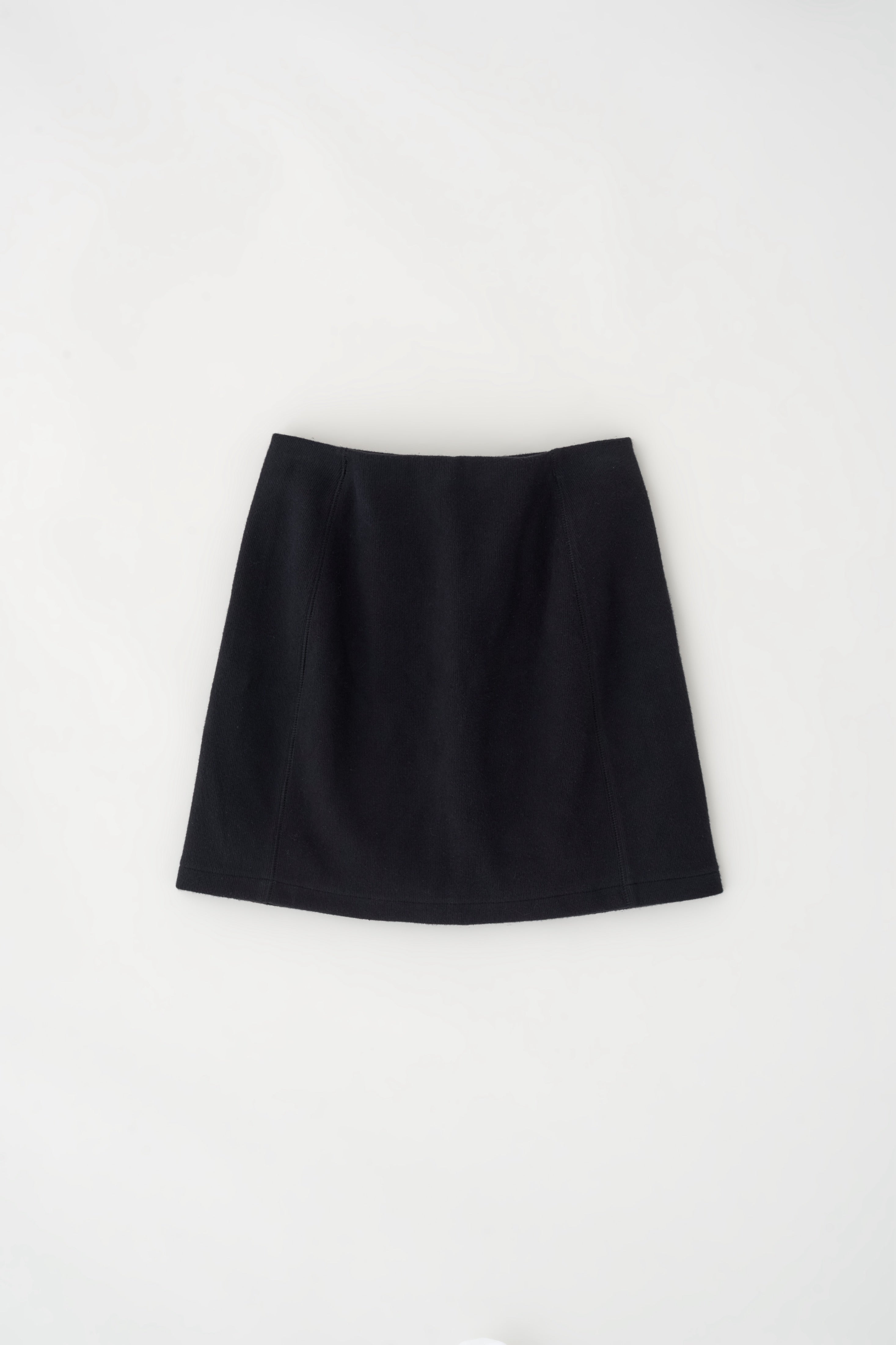 Women's Cozy Skirt in Black