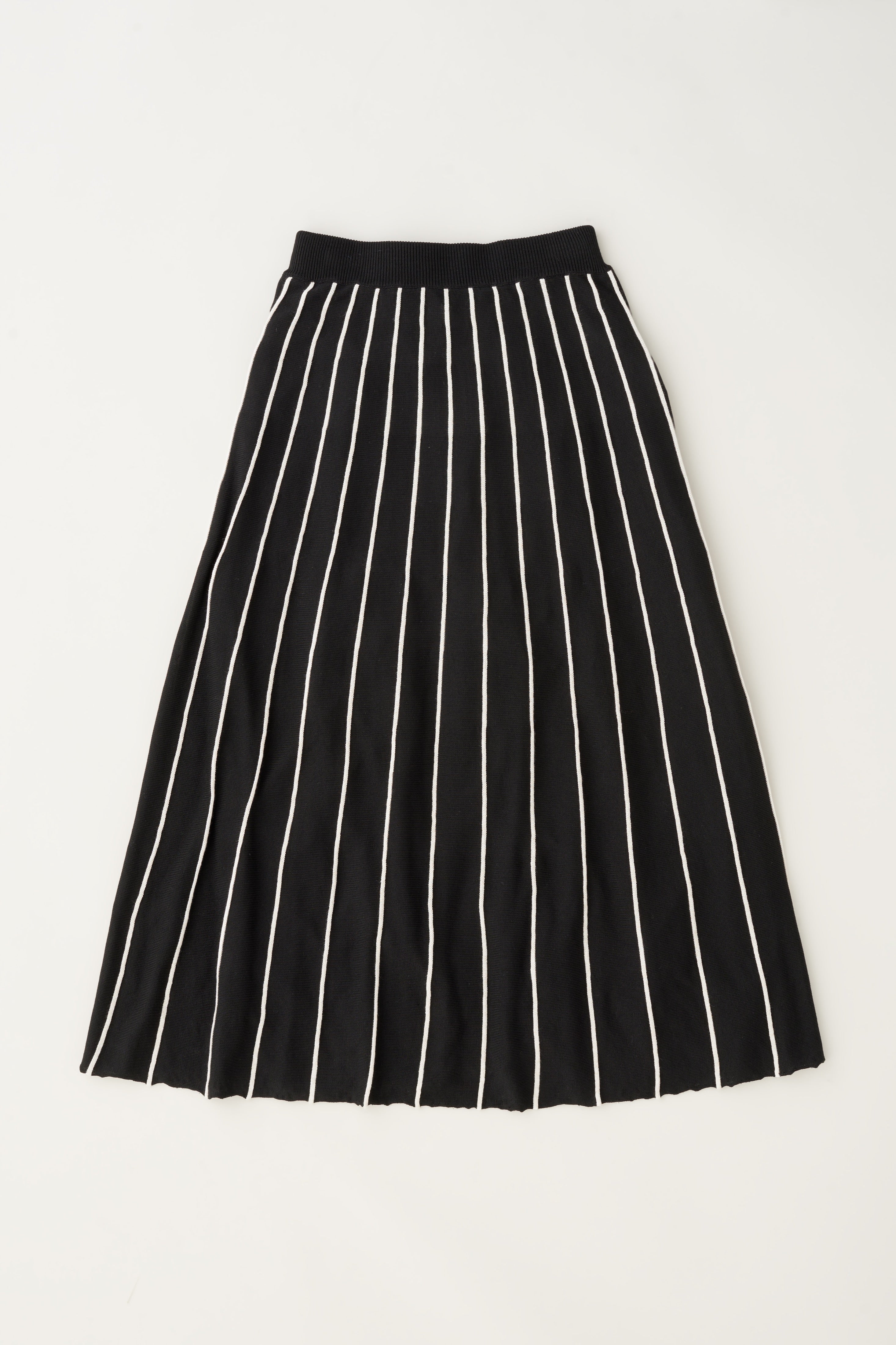 Women's Fine Knit Skirt in Black/Marshmallow