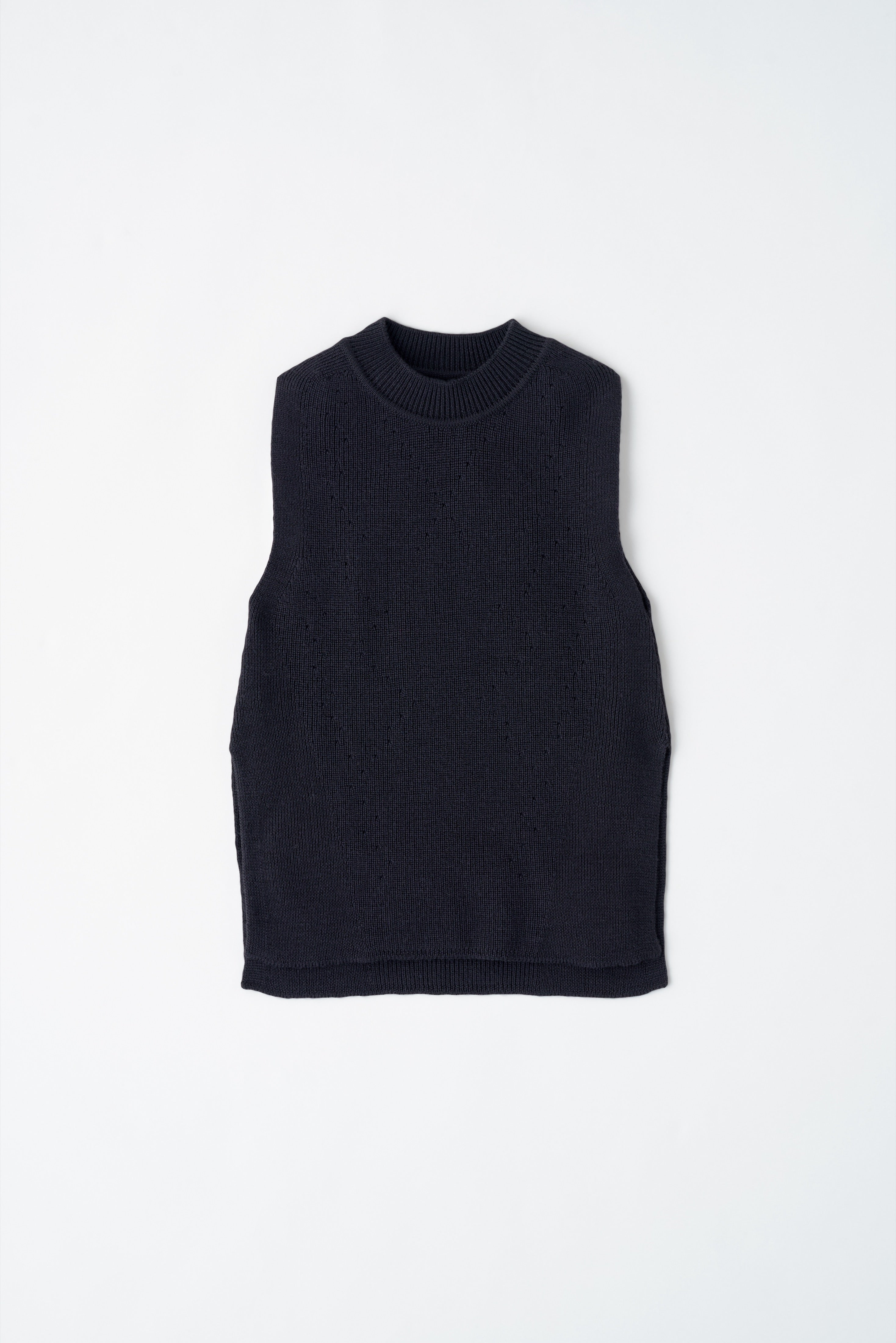 Women's Maadi Vest in Black