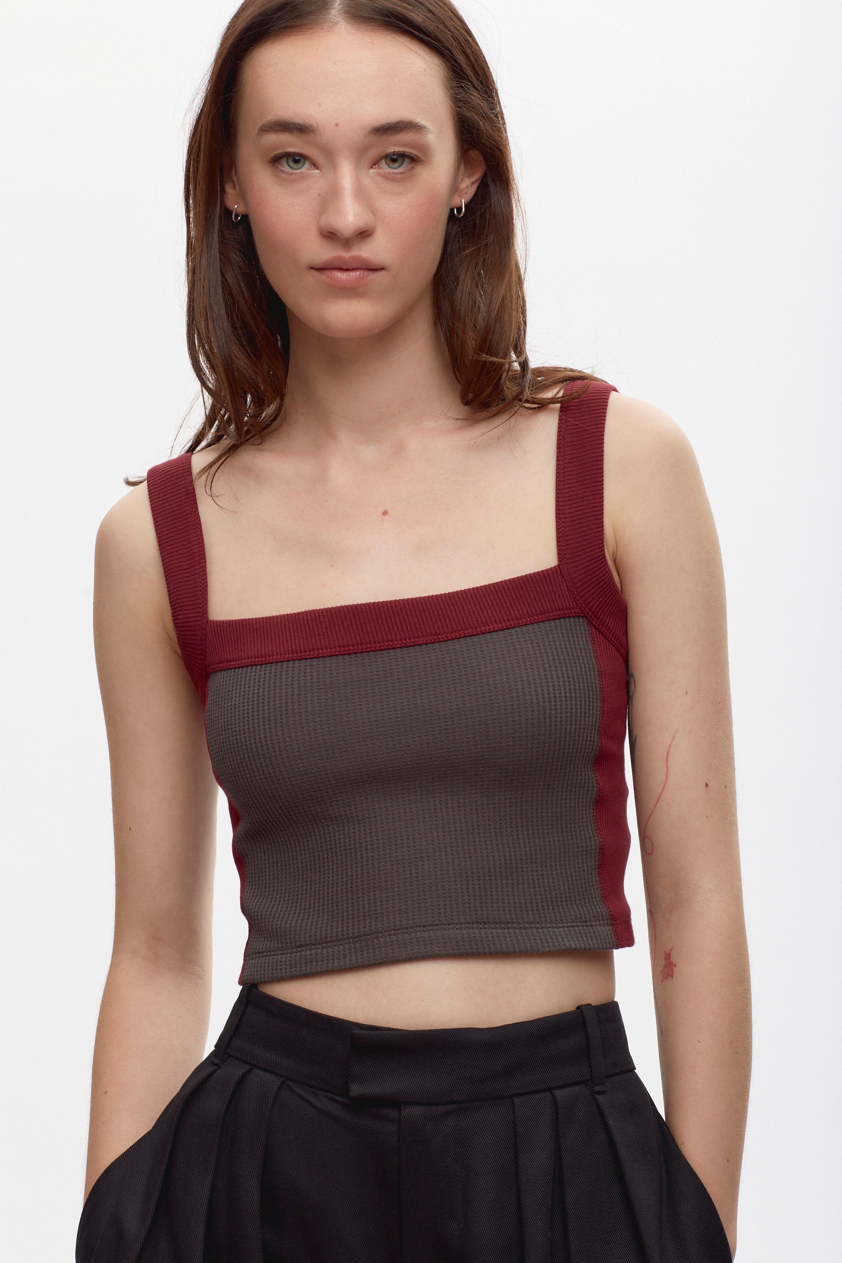 Women's Ahly Tank in Beluga/Dark Teal