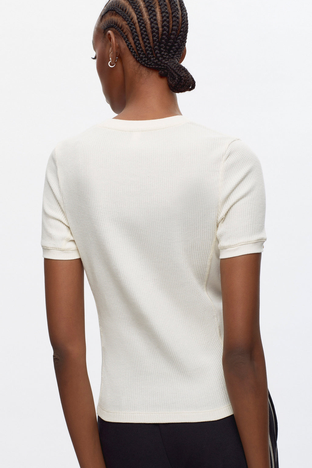 Women's Ahly V-Neck Tee in Natural
