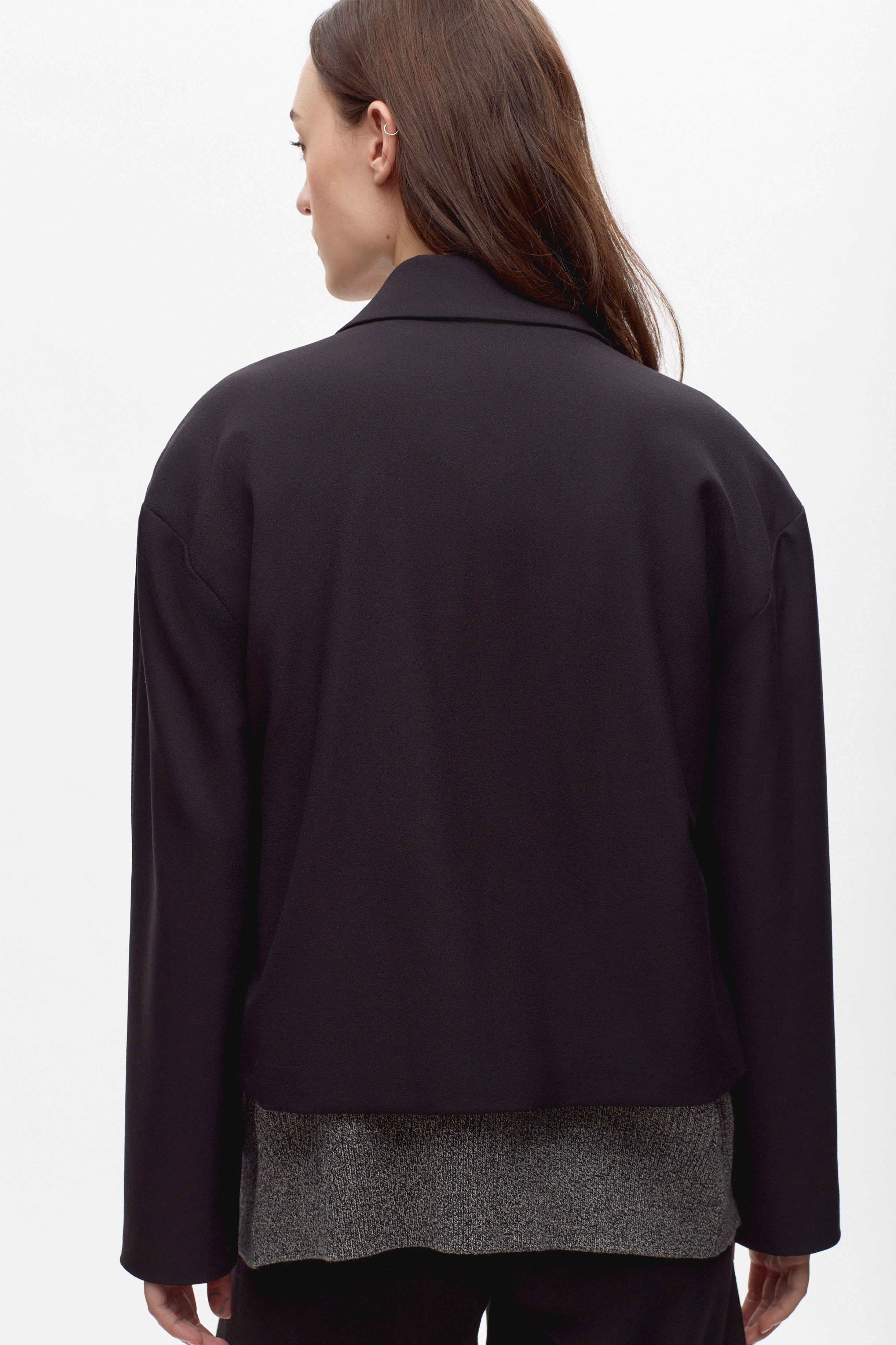 Women's Azhar Crepe Blazer in Black