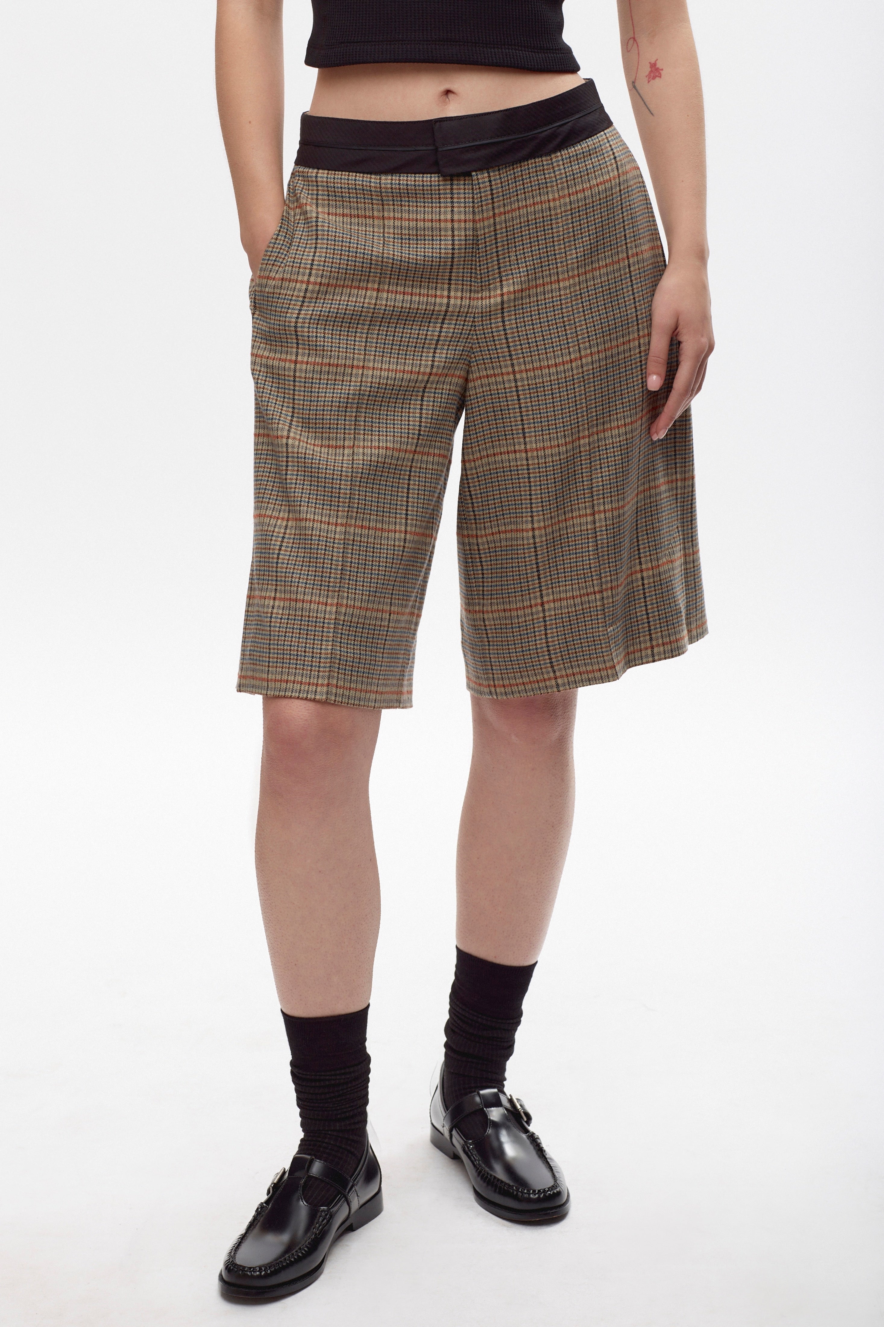 Women's Azhar Shorts in 908 Jesi