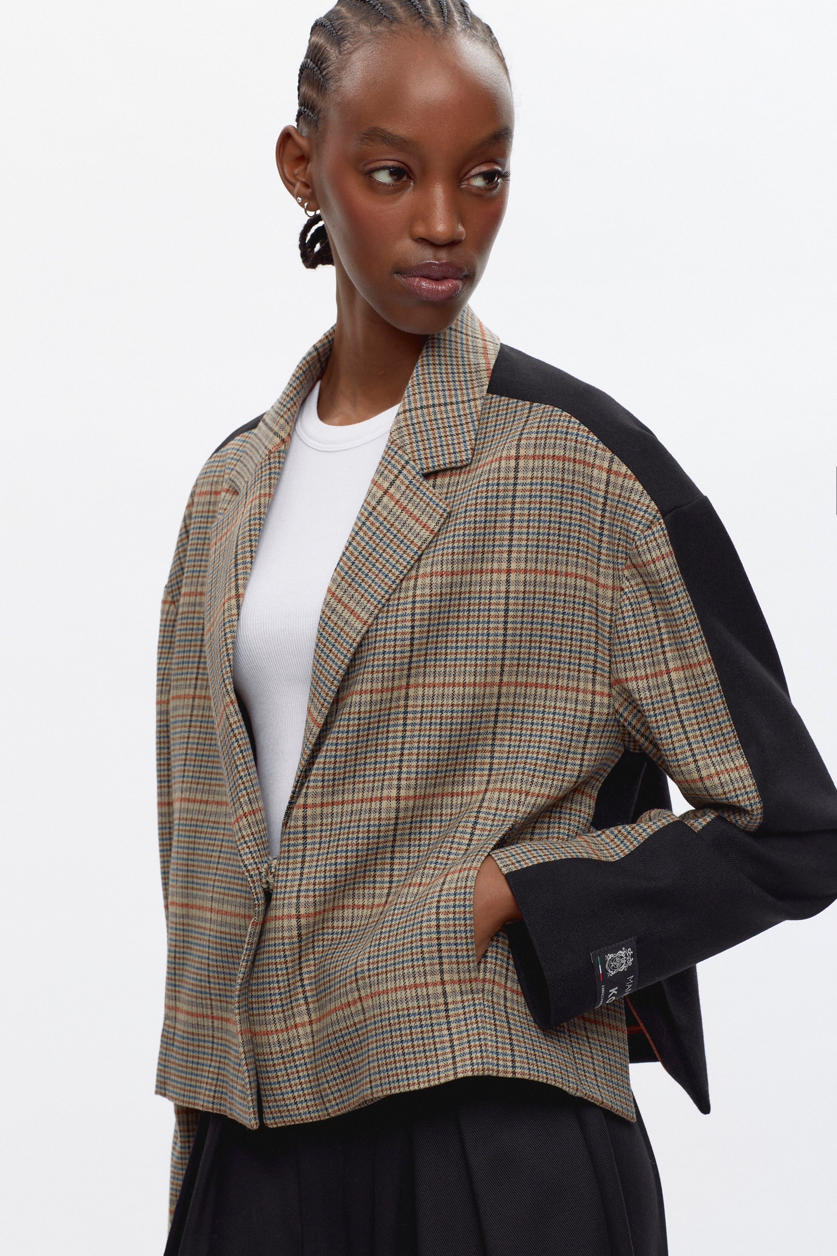 Women's Azhar Wool Blazer in 908 Jesi/Black