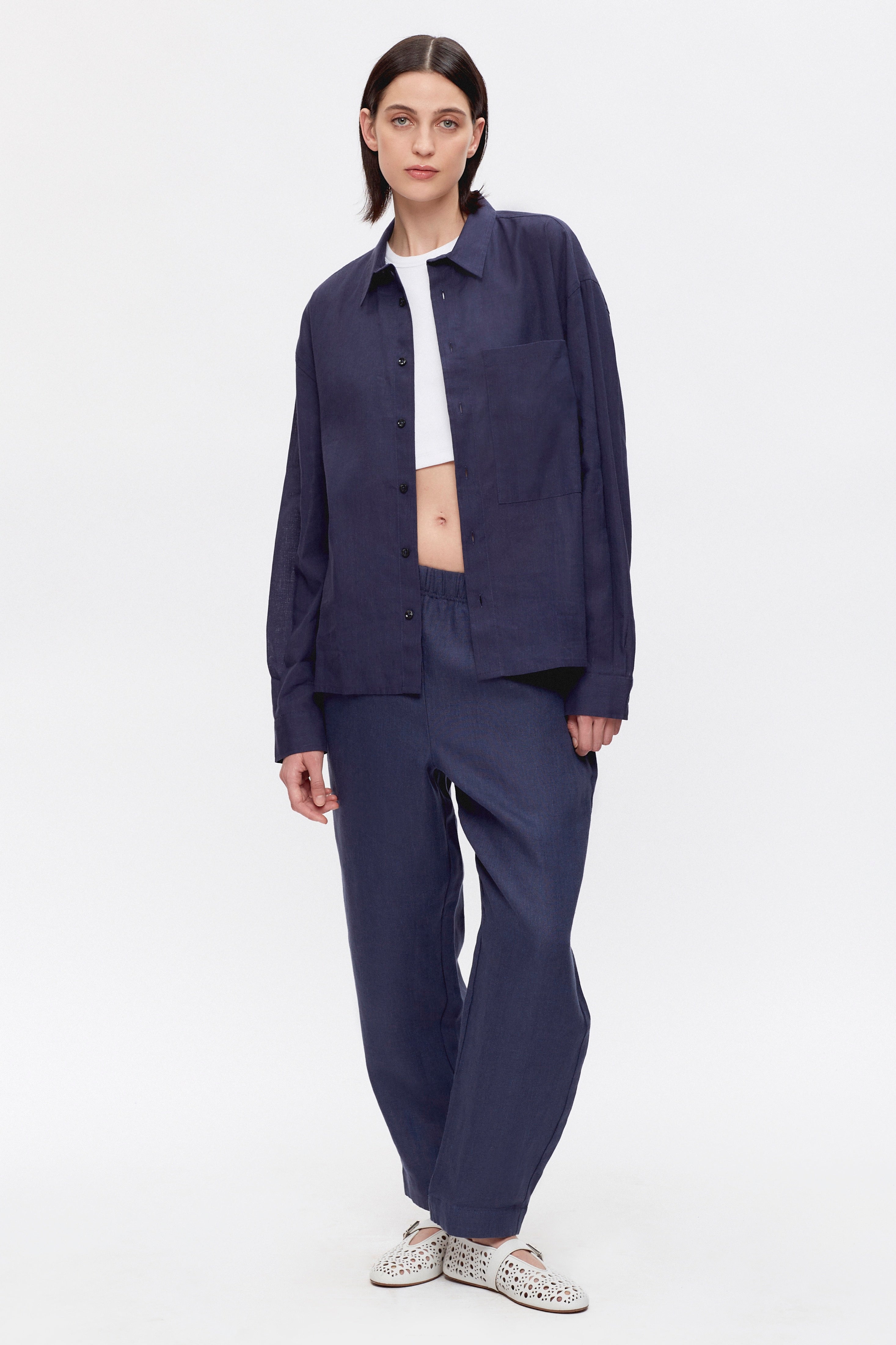 Erin is 5ft 10in, a regular size S and wearing a S.