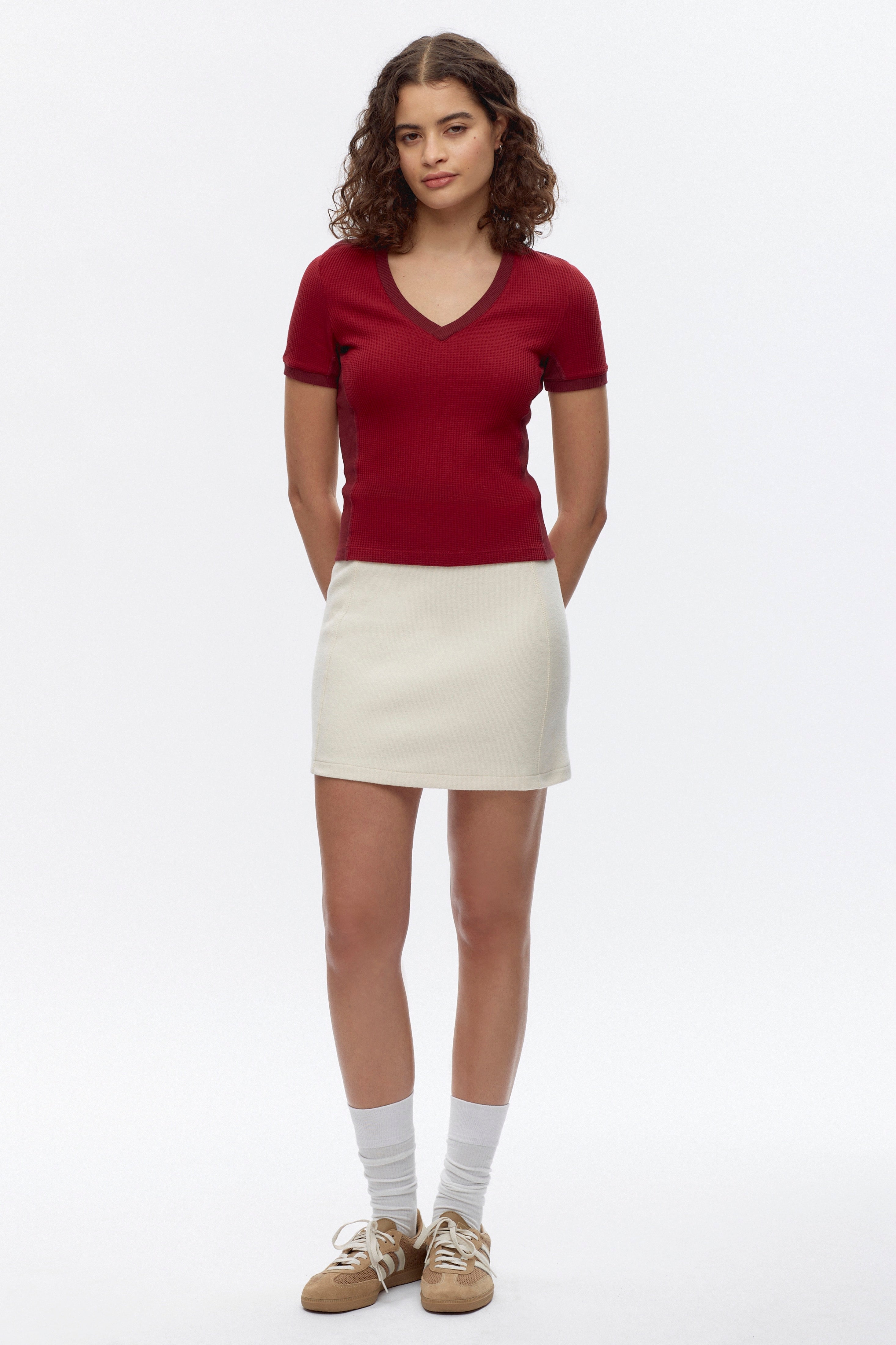 Elizabeth is 5ft 9in, a regular size S and is wearing a S.