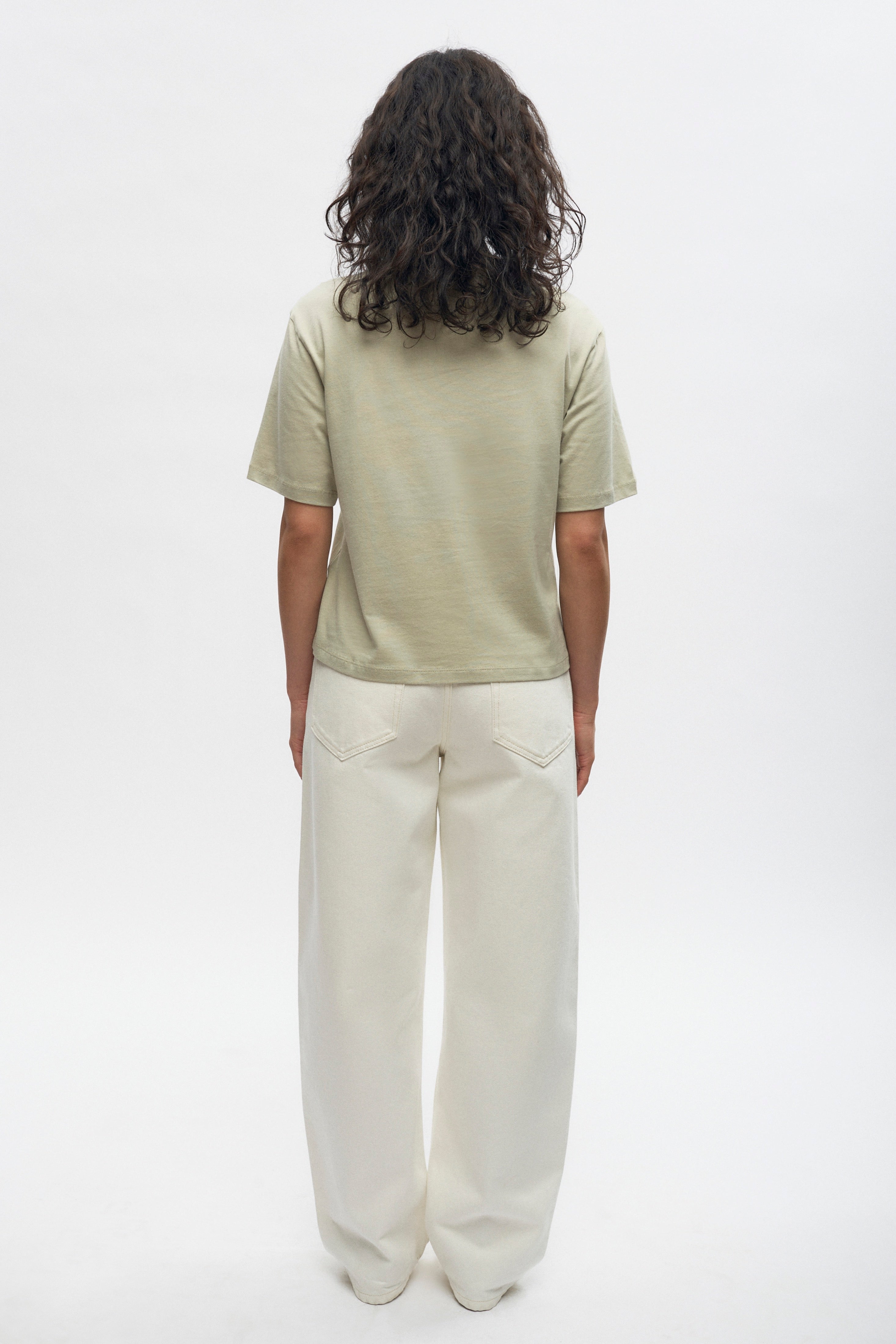 Women's Easy Crew in Dune Grass