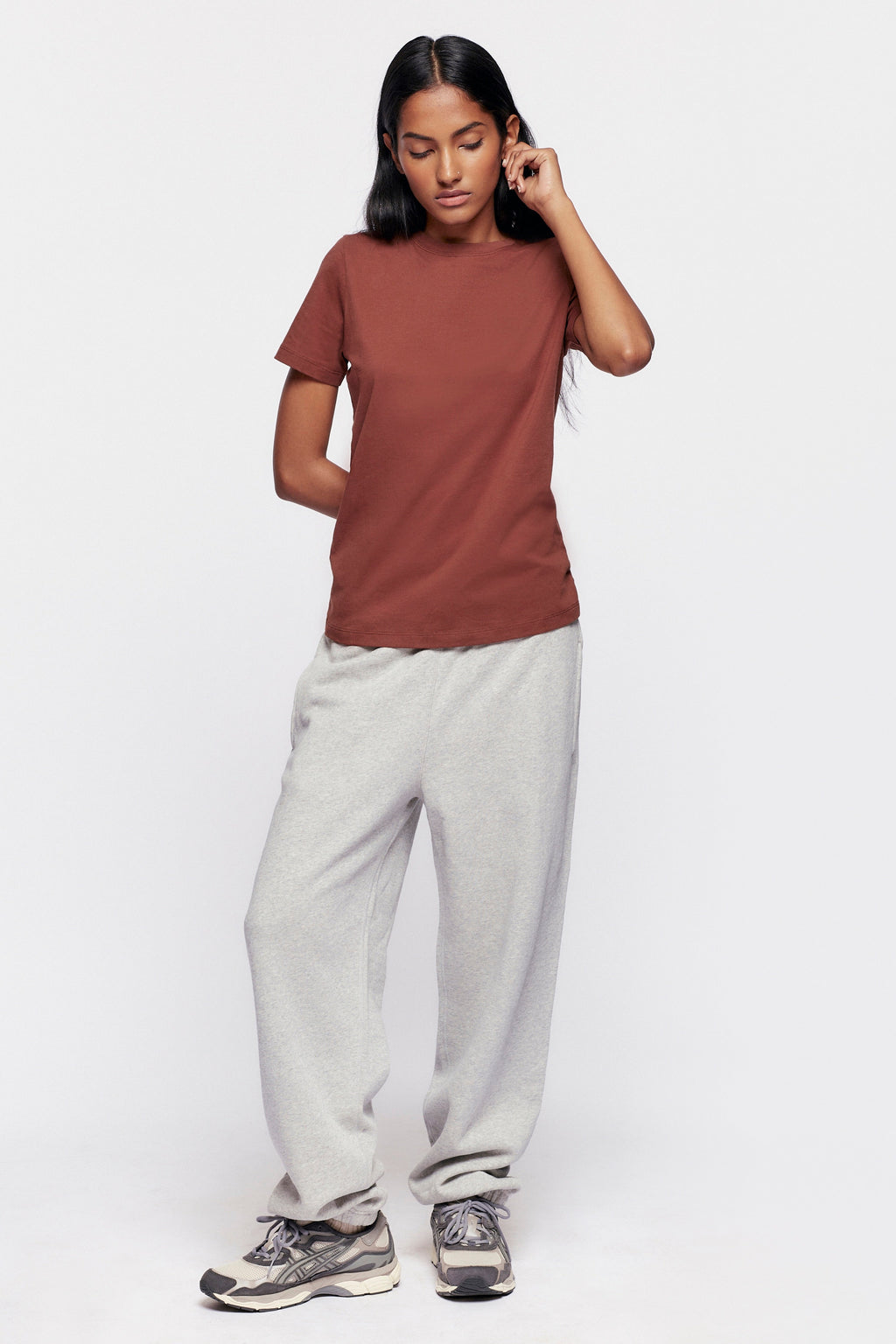 Nathania is 5ft 8in, a regular size XS and wearing a S.