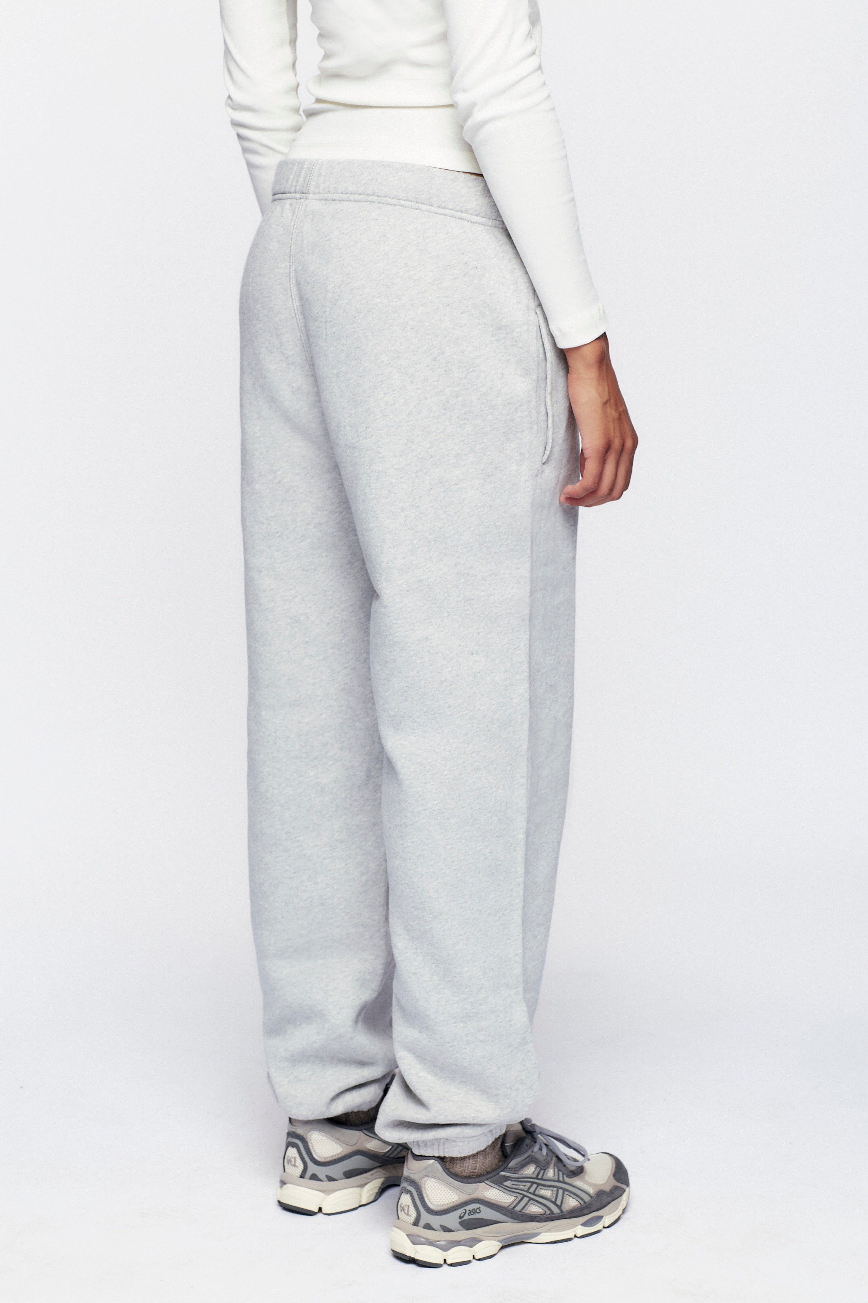 Women's Essential Sweatpant
