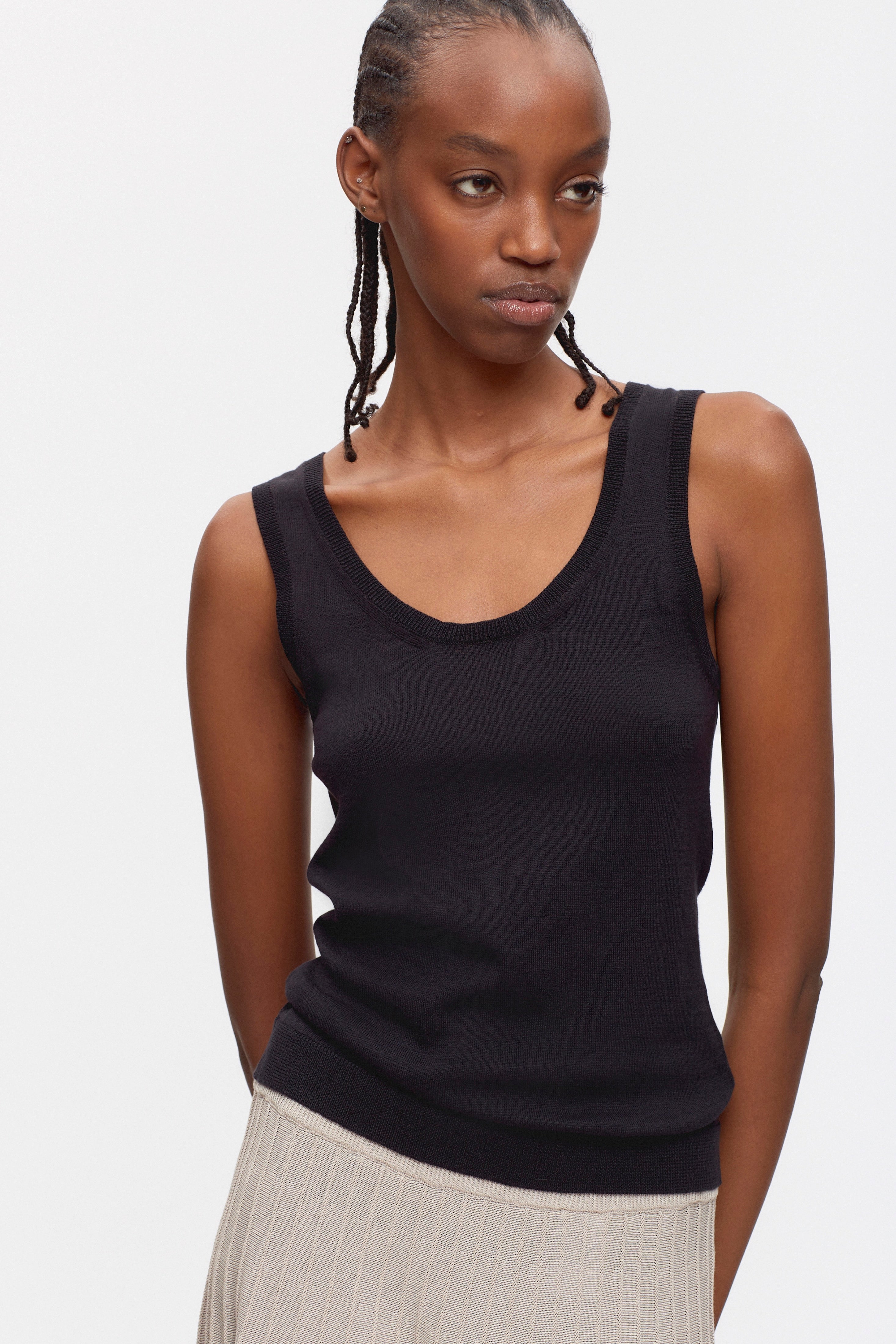 Women's Knit Crew Tank in Black
