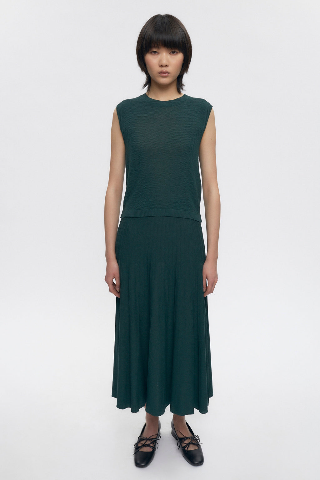 Women's Mesh Sleeveless Tee in Racing Green