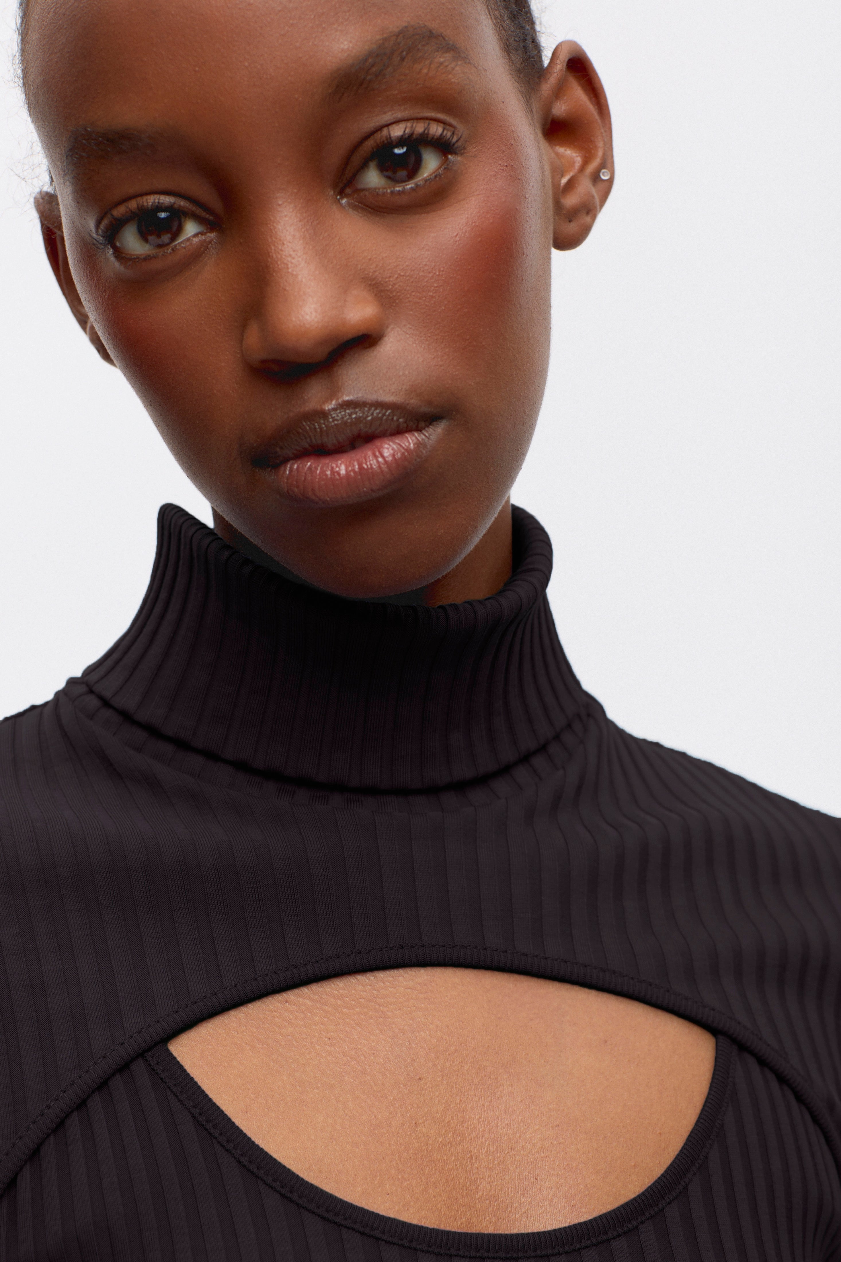 Women's Nile Rib Mini Shrug in Black