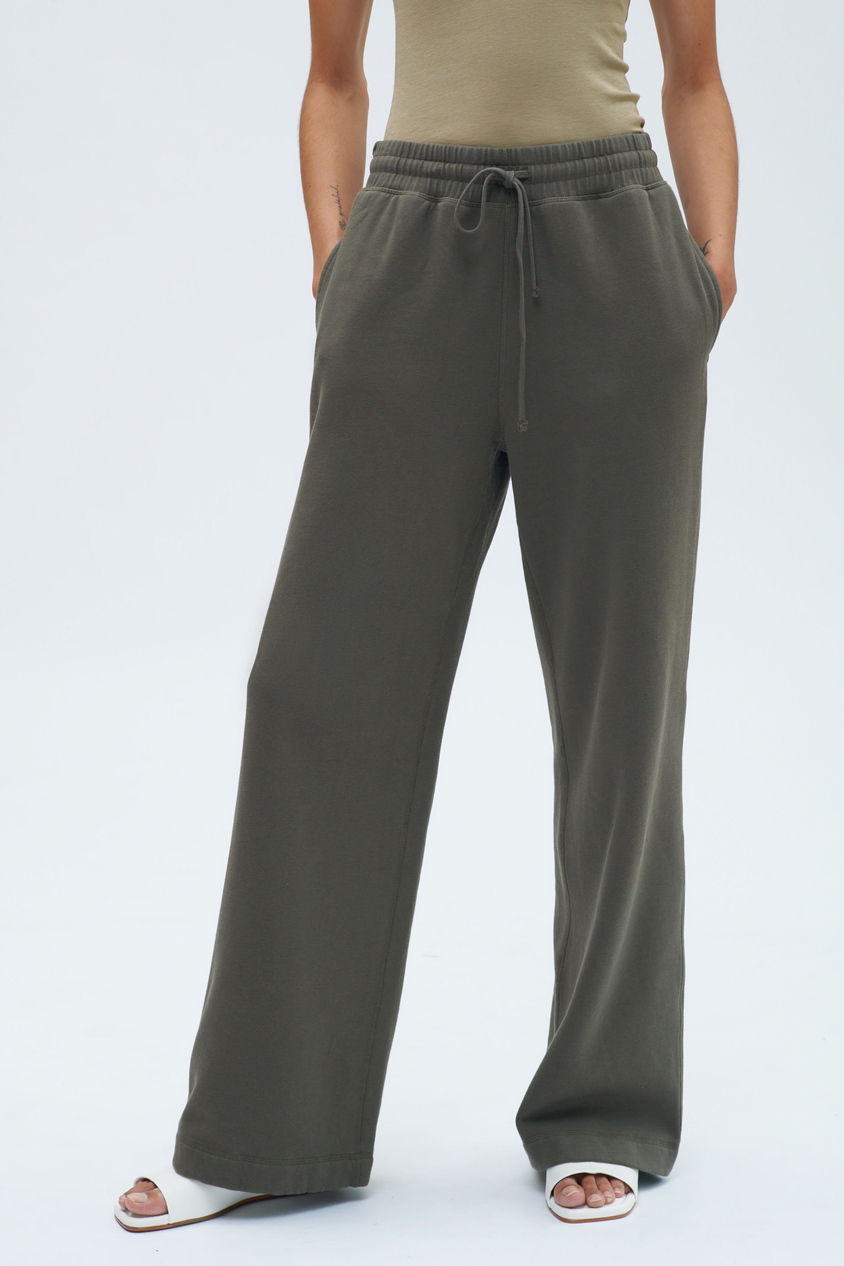 Women's Wide Leg Sweatpant