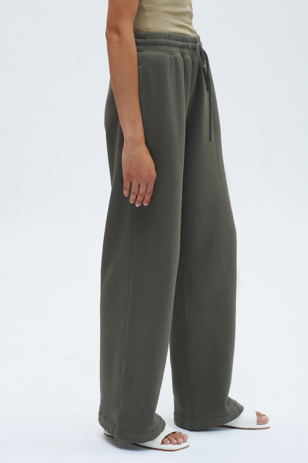 Women's Wide Leg Sweatpant