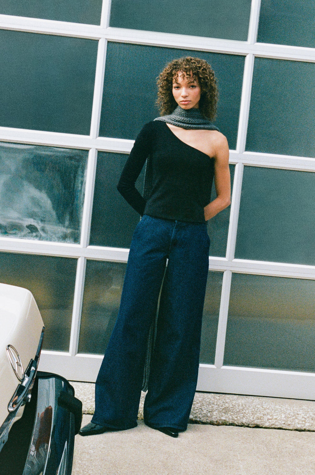 Women's Faten Shirt in Black