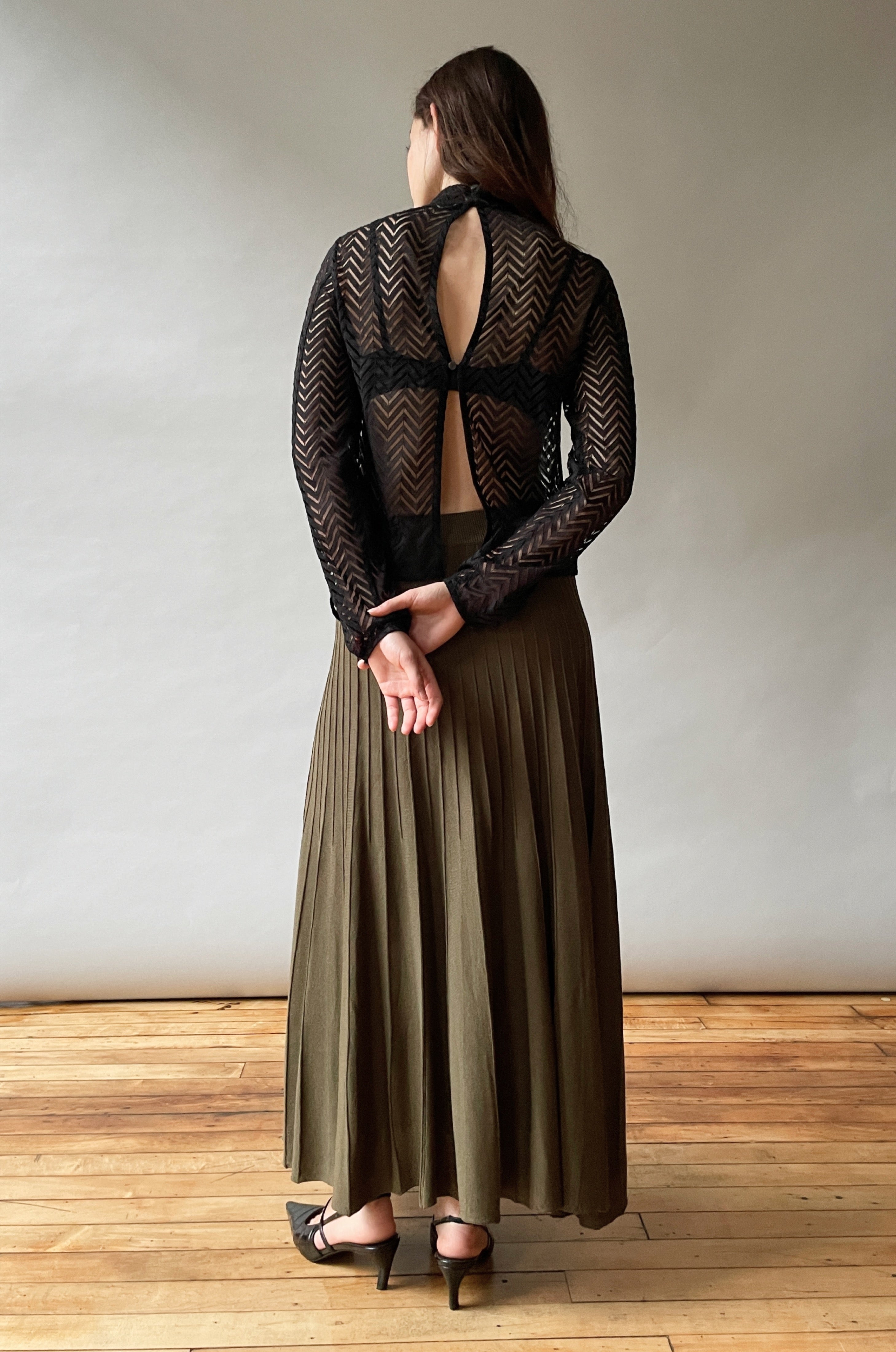 Women's Lace Mockneck in Black